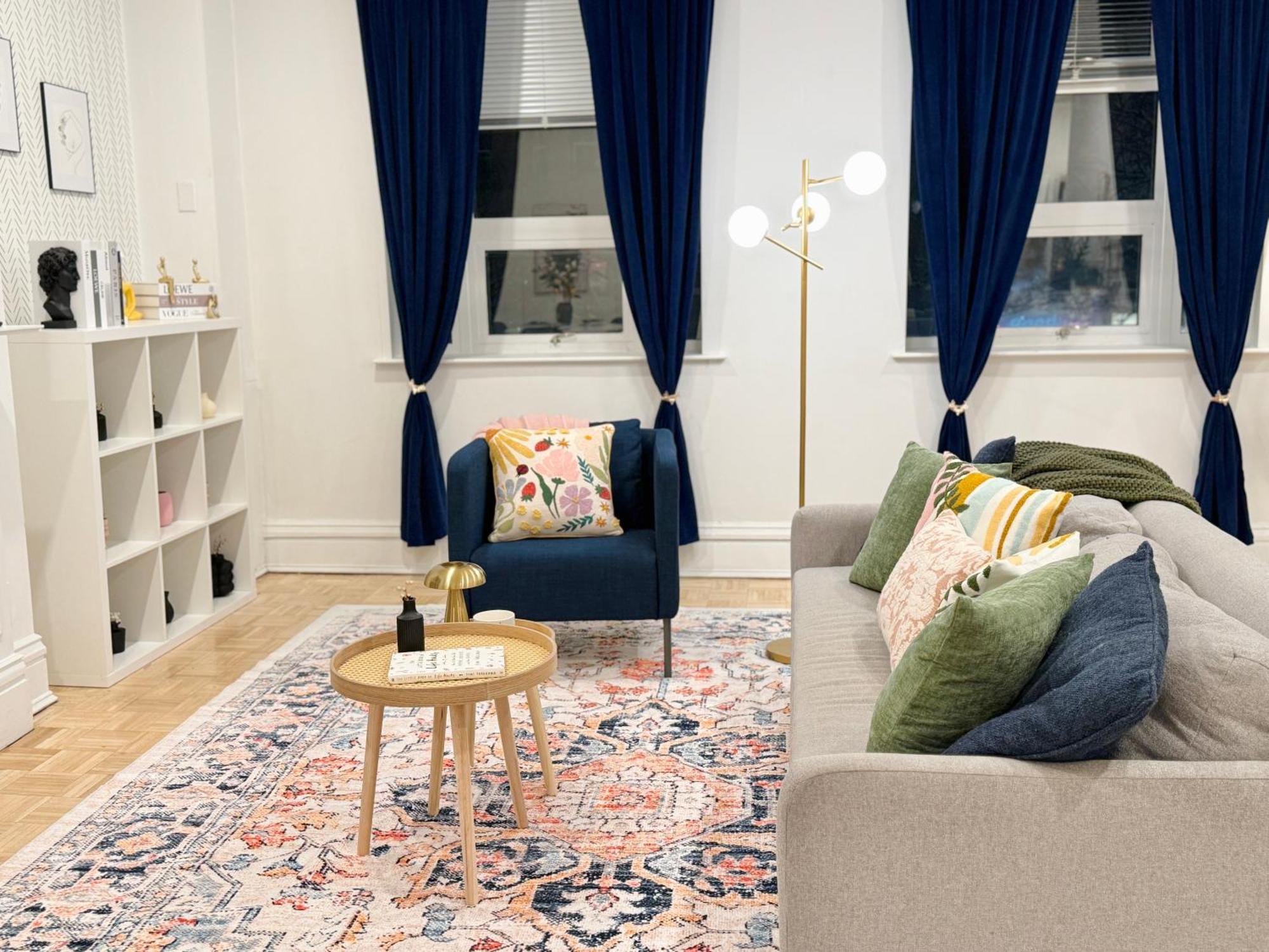 Apartment Chic Living On Newbury Street