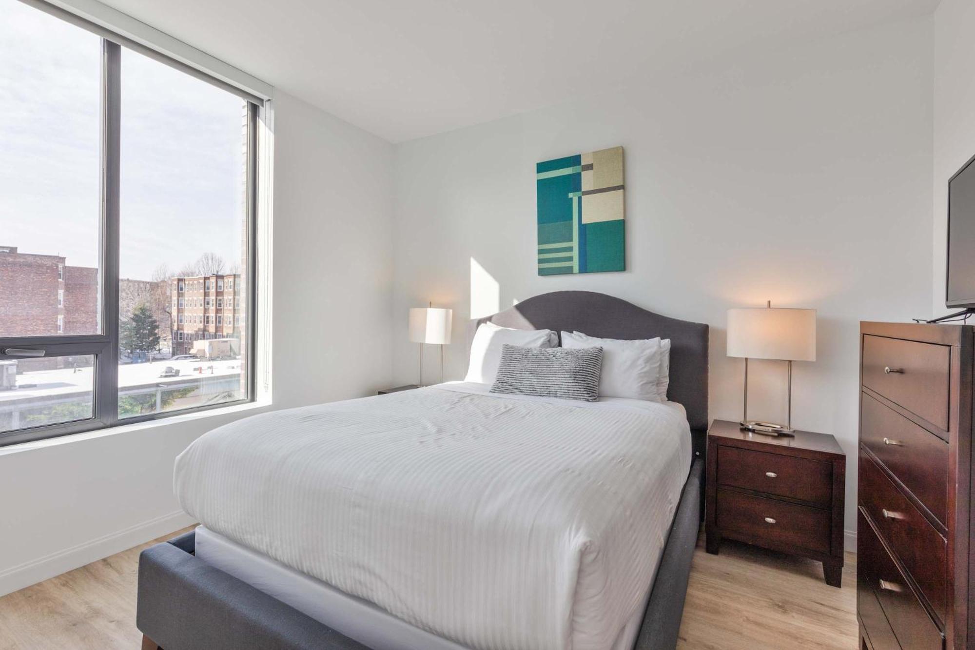 Gorgeous Heart Of Downtown