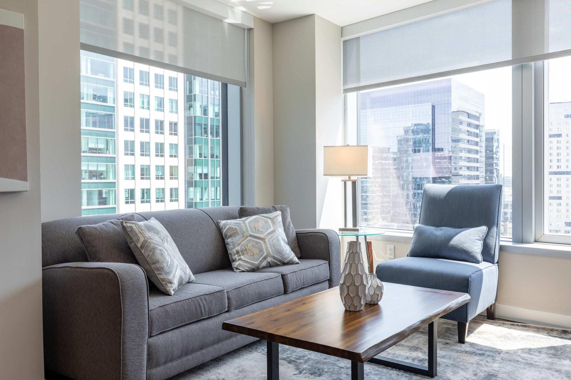 Private 2br Seaport Disctrict Apartment