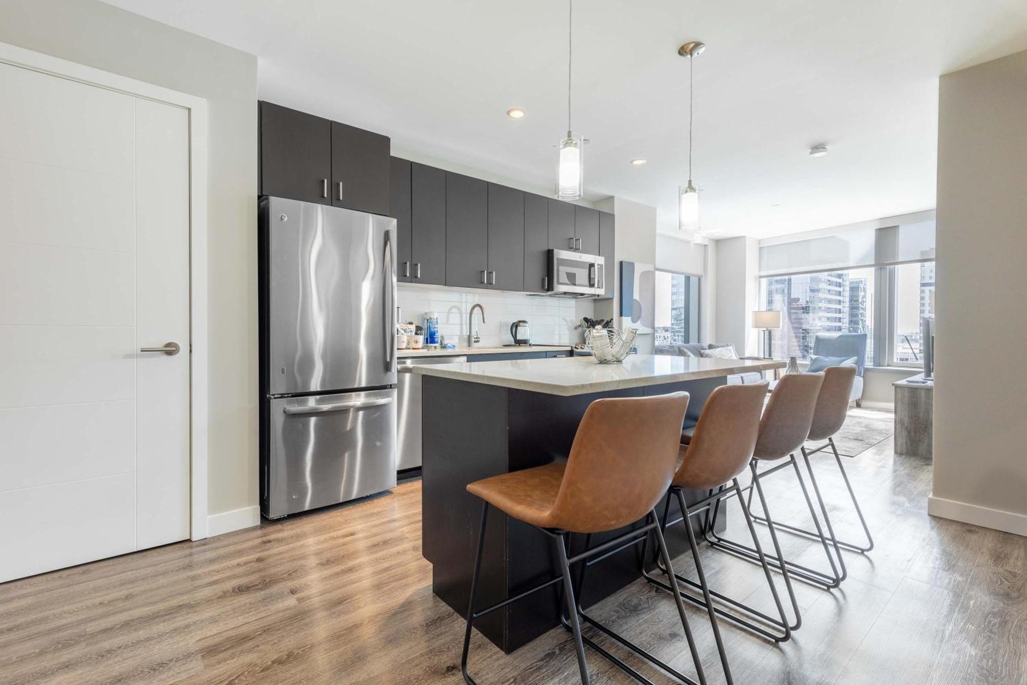 Private 2br Seaport Disctrict Boston