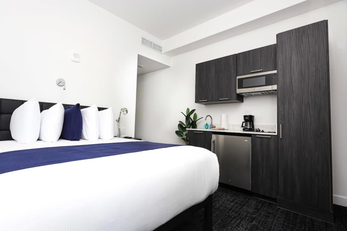 Stylish In Fenway Neighborhood - Unit #305 *