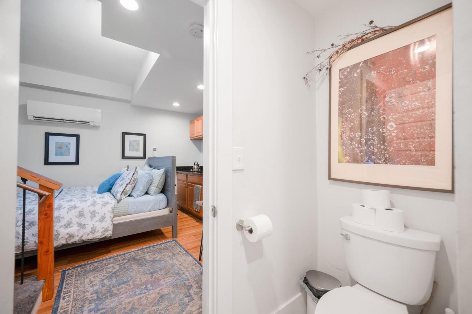 Amazing Location Parking Apartment Boston