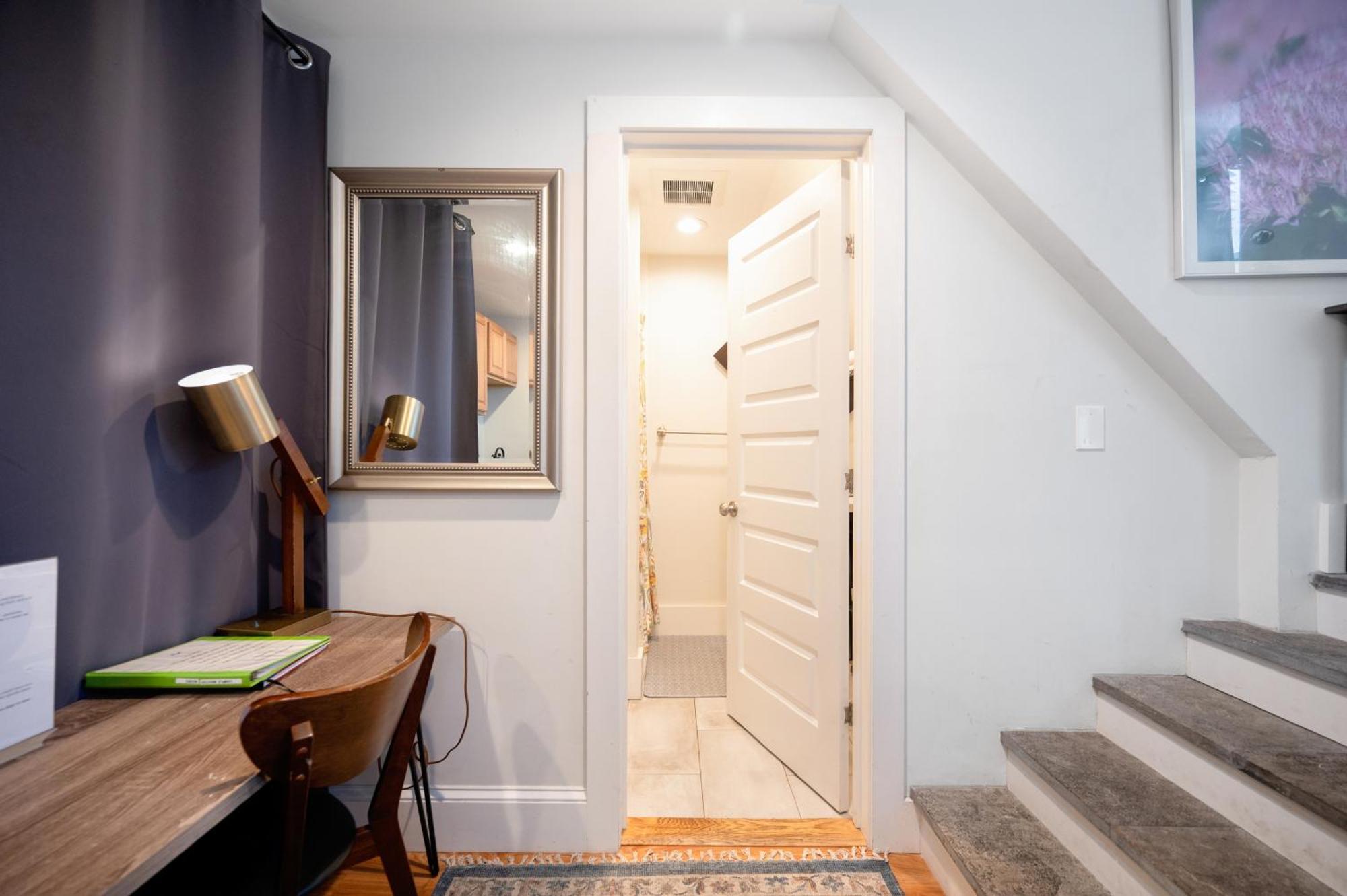 Amazing Location Parking Apartment Boston