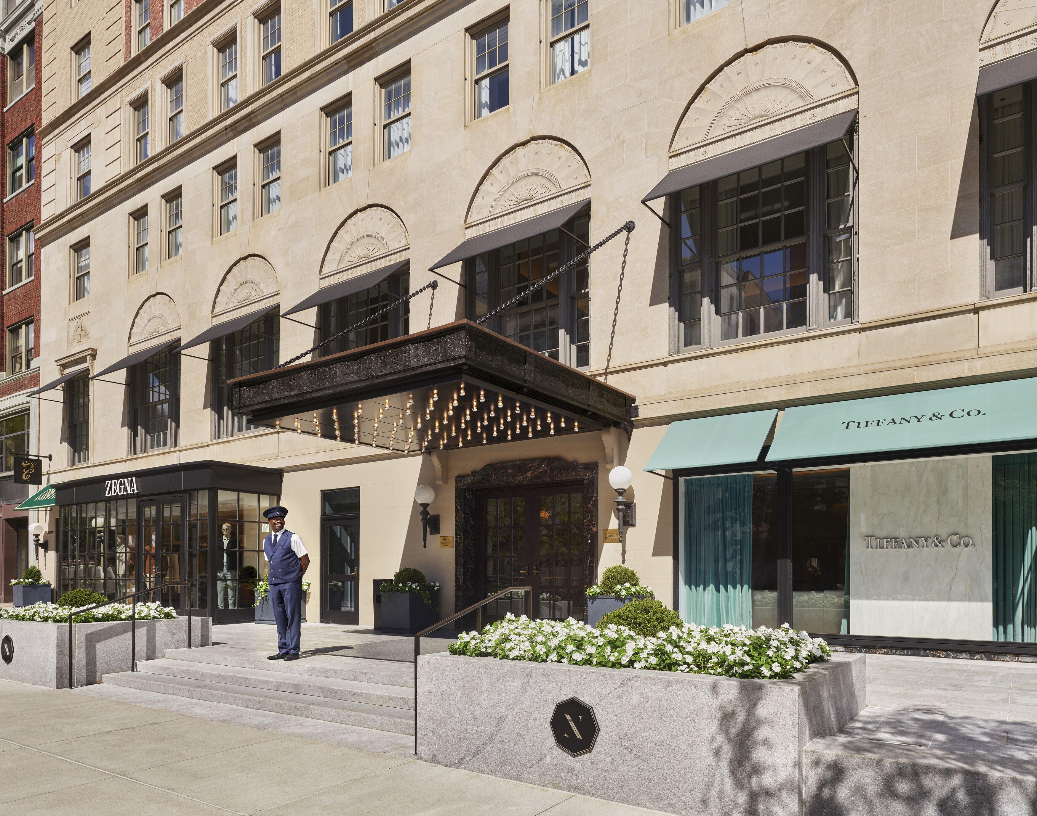 The Newbury Hotel 5*