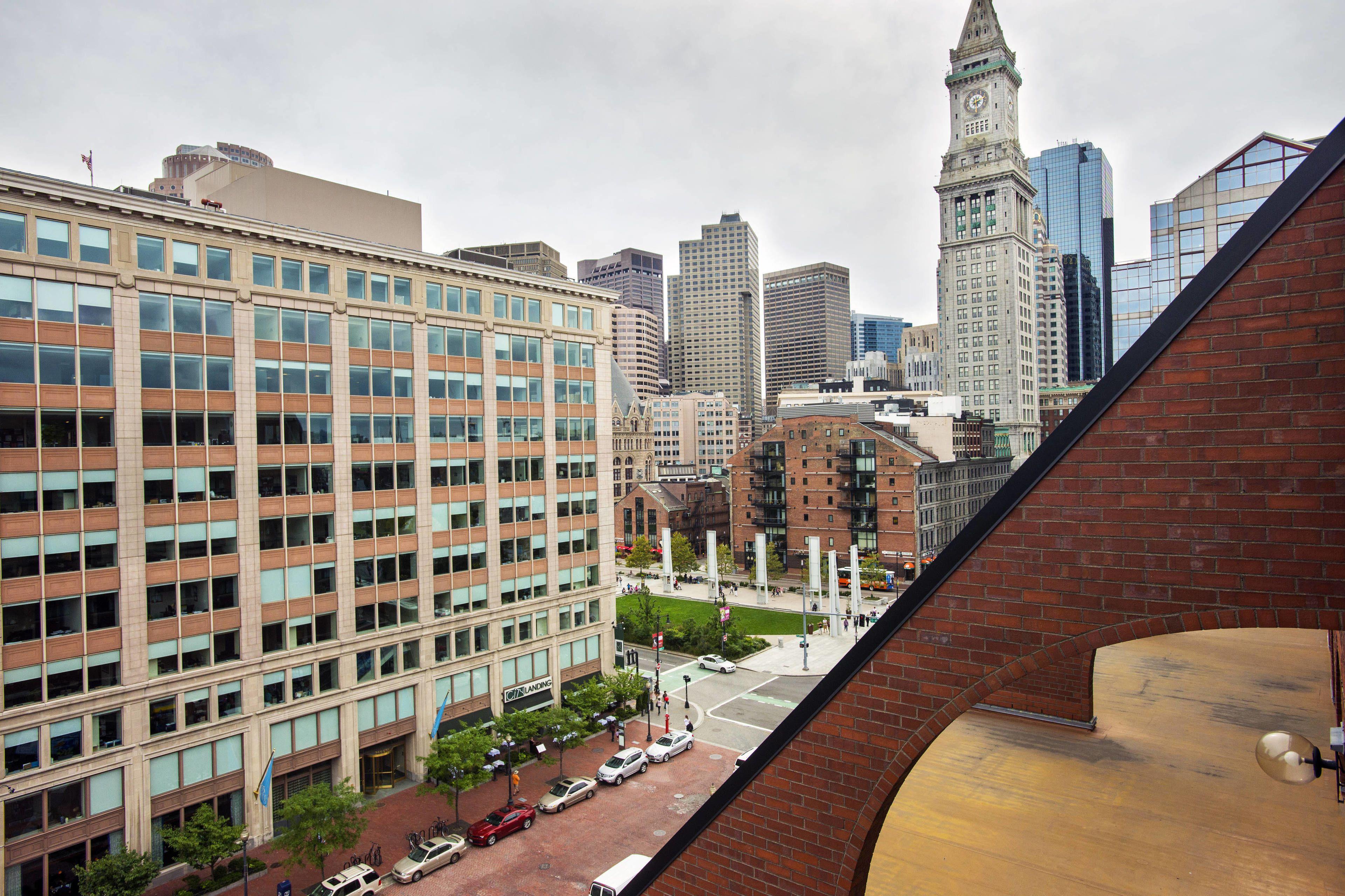 Marriott Long Wharf