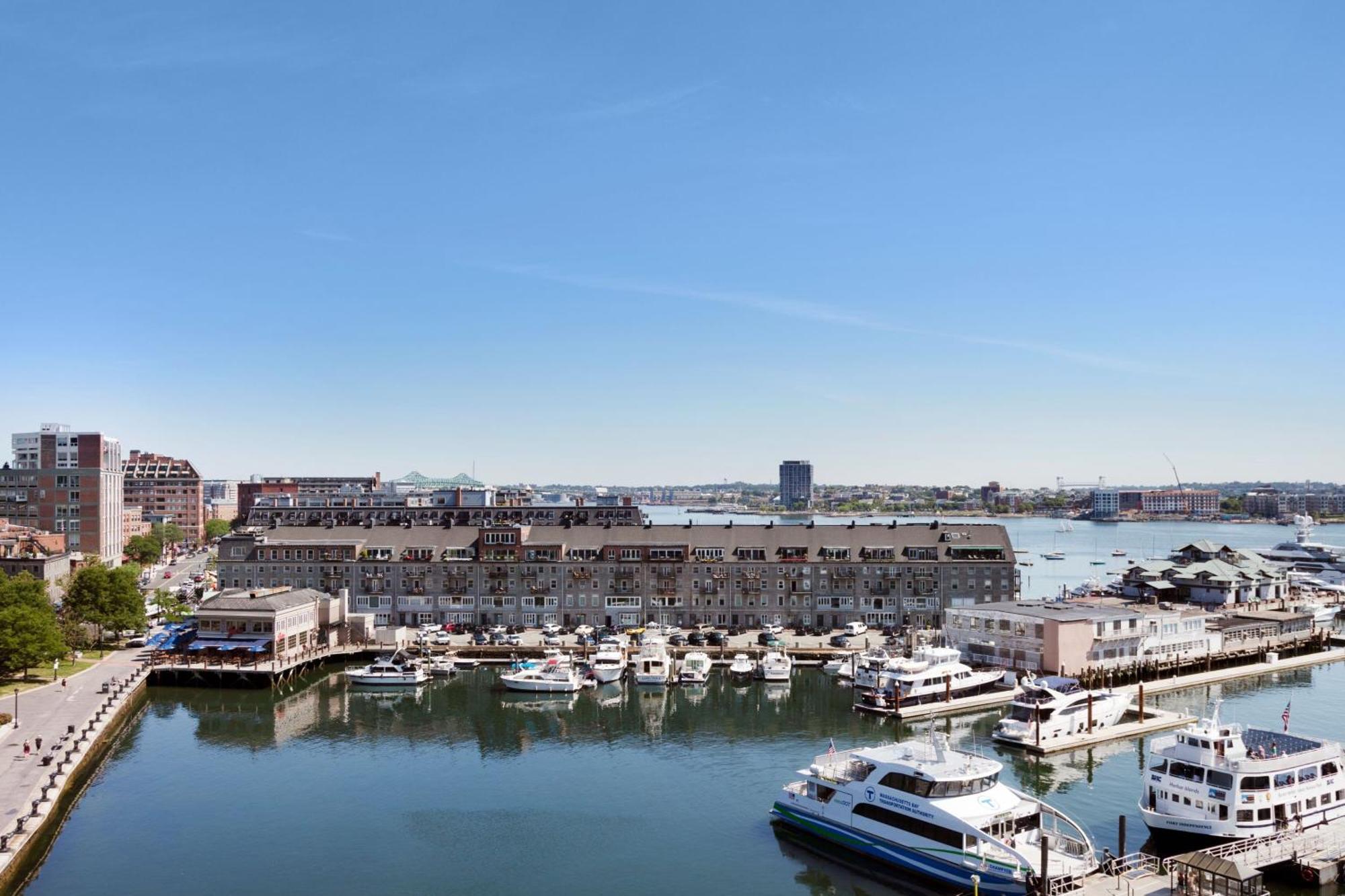 Marriott Long Wharf Hotel