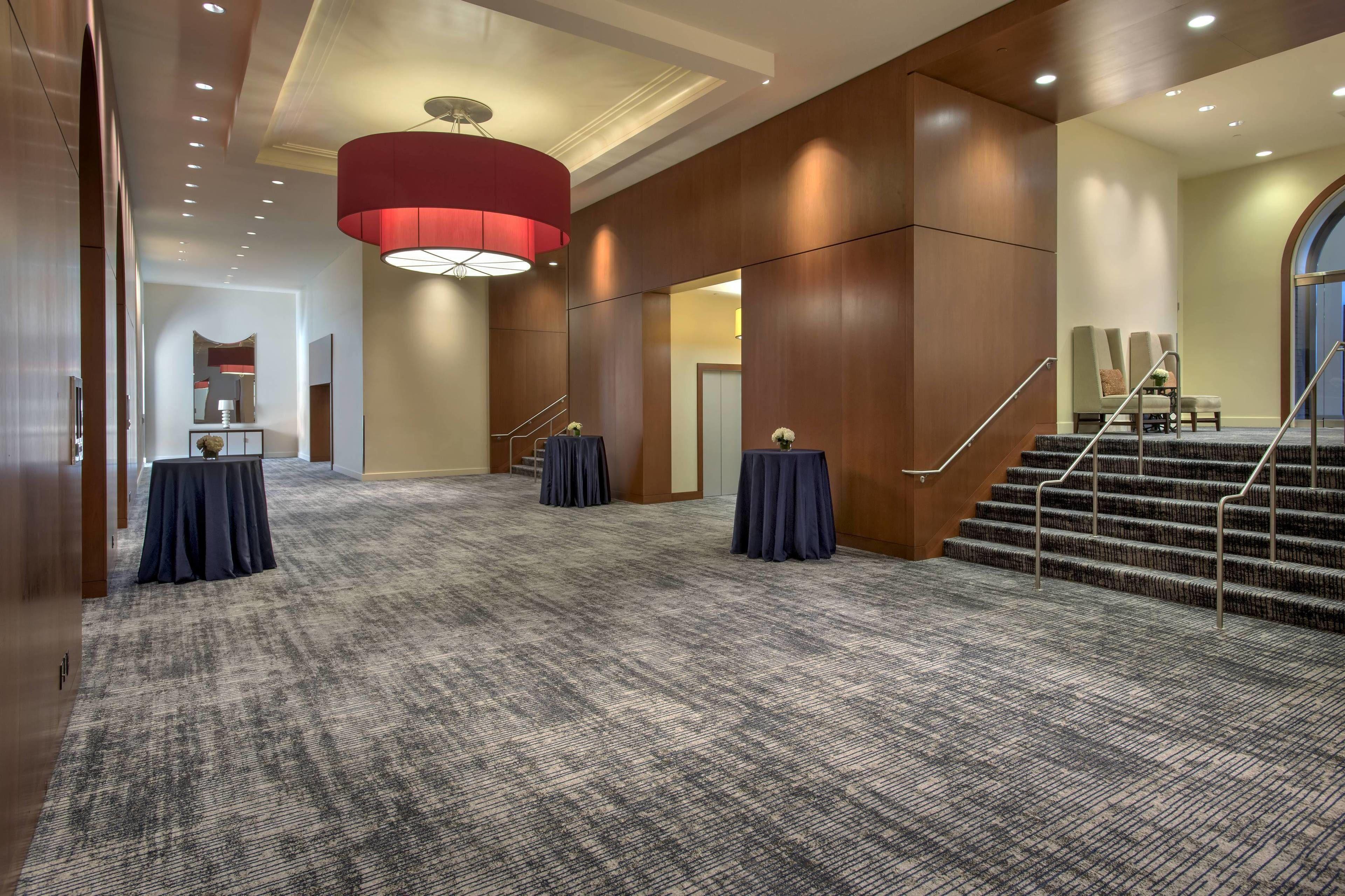 Marriott Long Wharf Hotel 4*