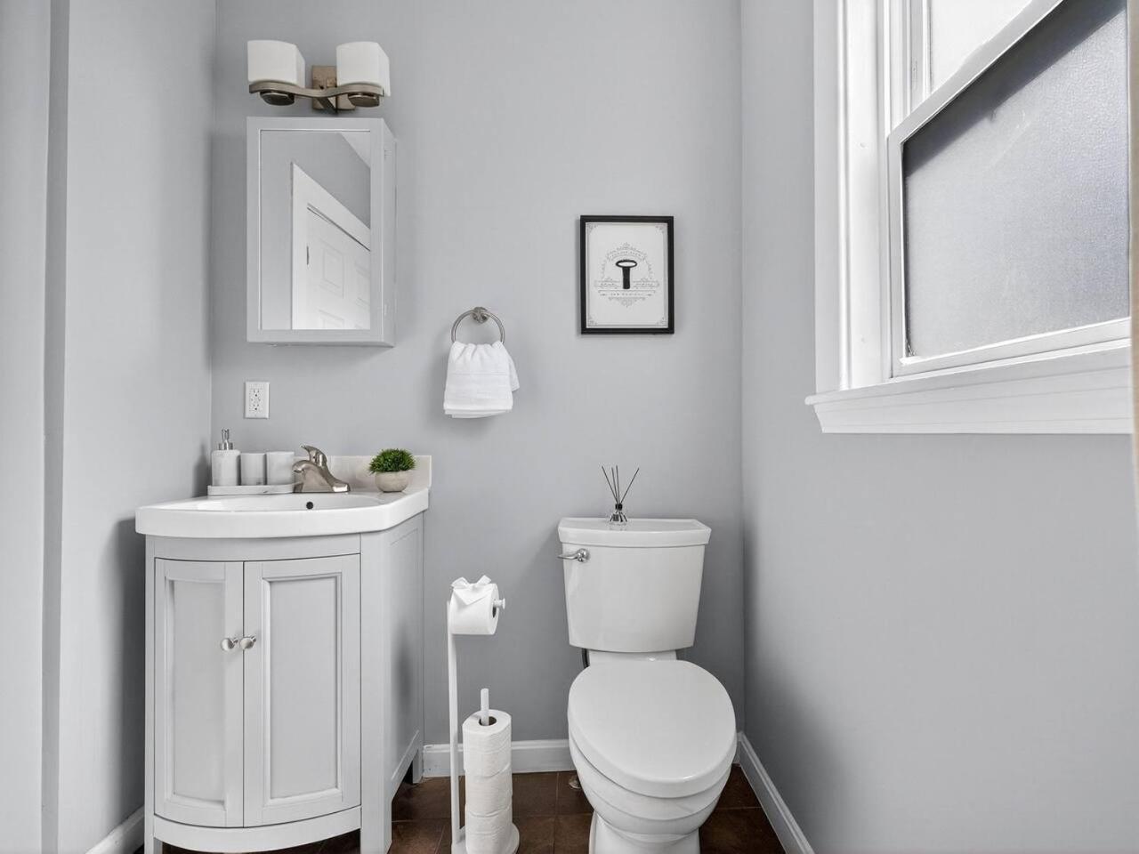 Vintage 5br In With Free Parking * Boston