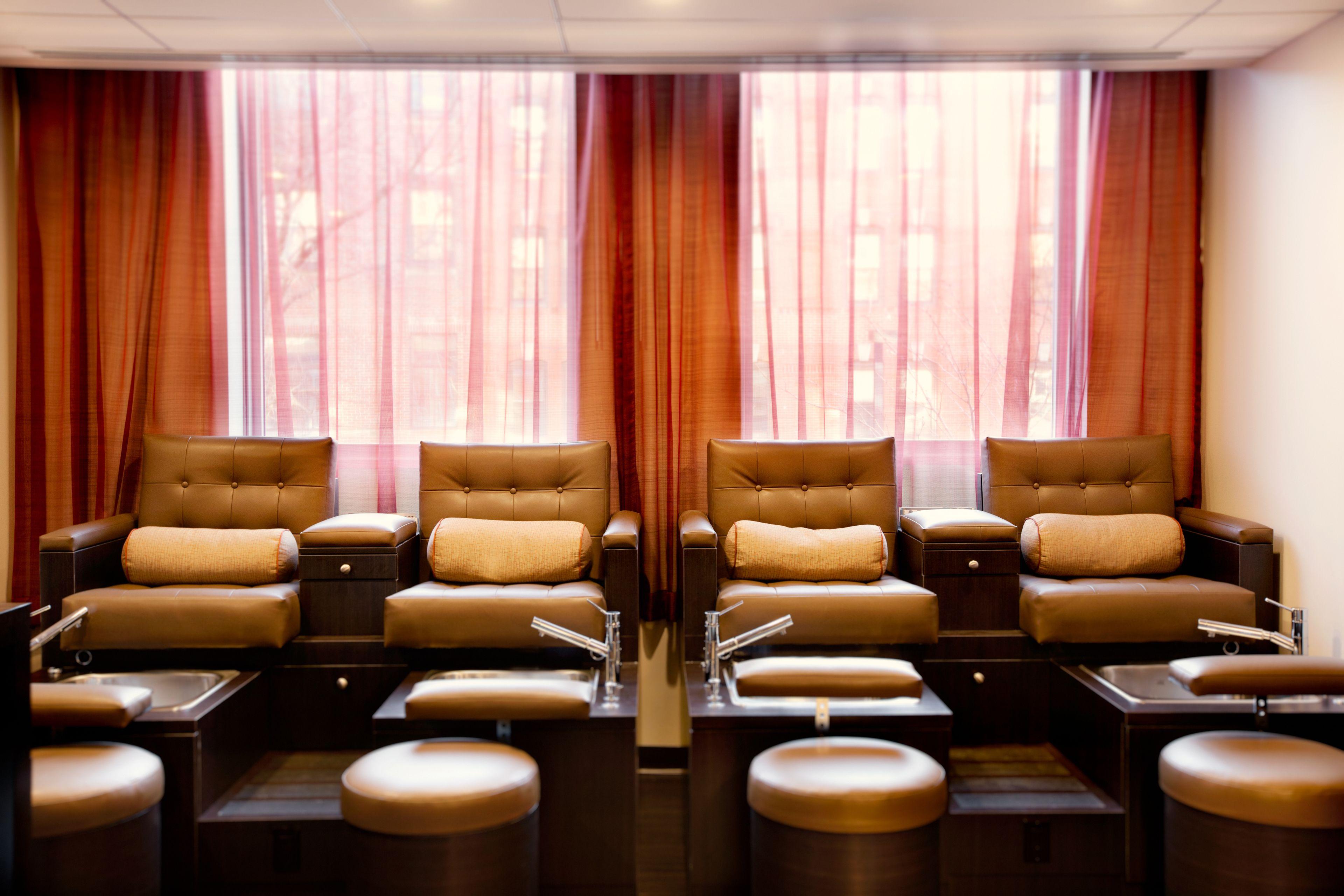 Battery Wharf Hotel, Waterfront Hotel