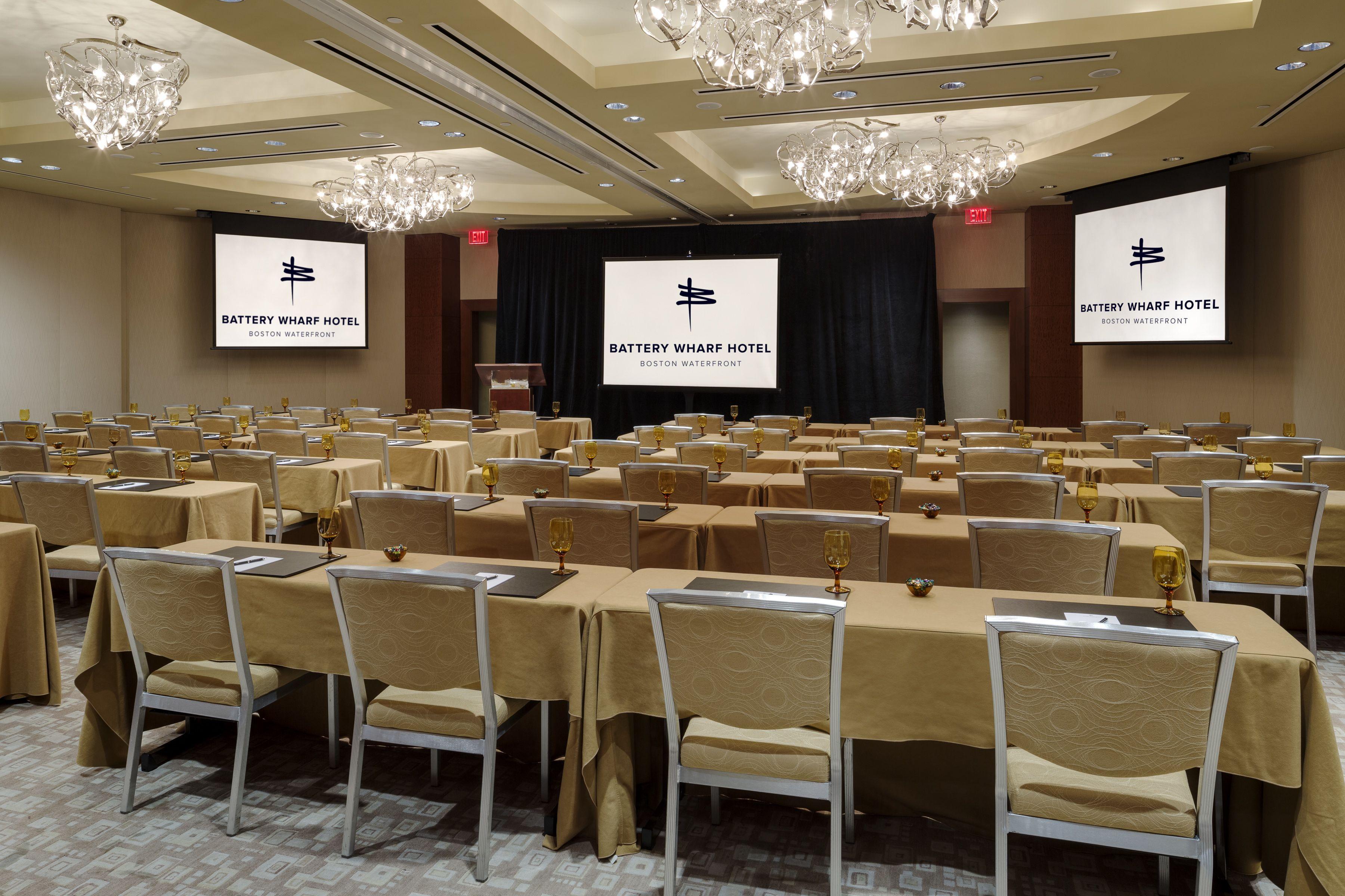 Battery Wharf Hotel, Waterfront 4*