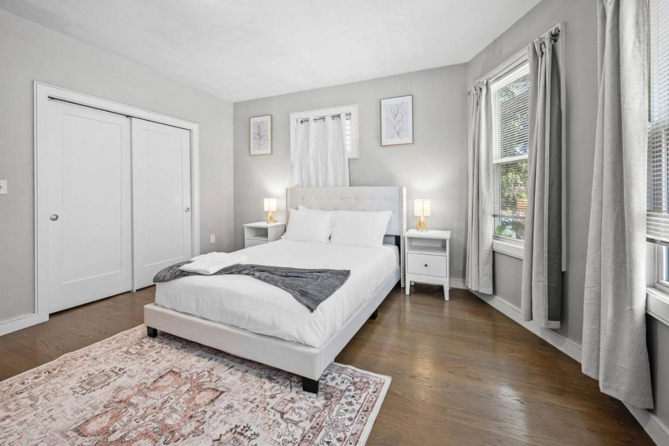 Apartment Luxury 3br In With Roku Tv *