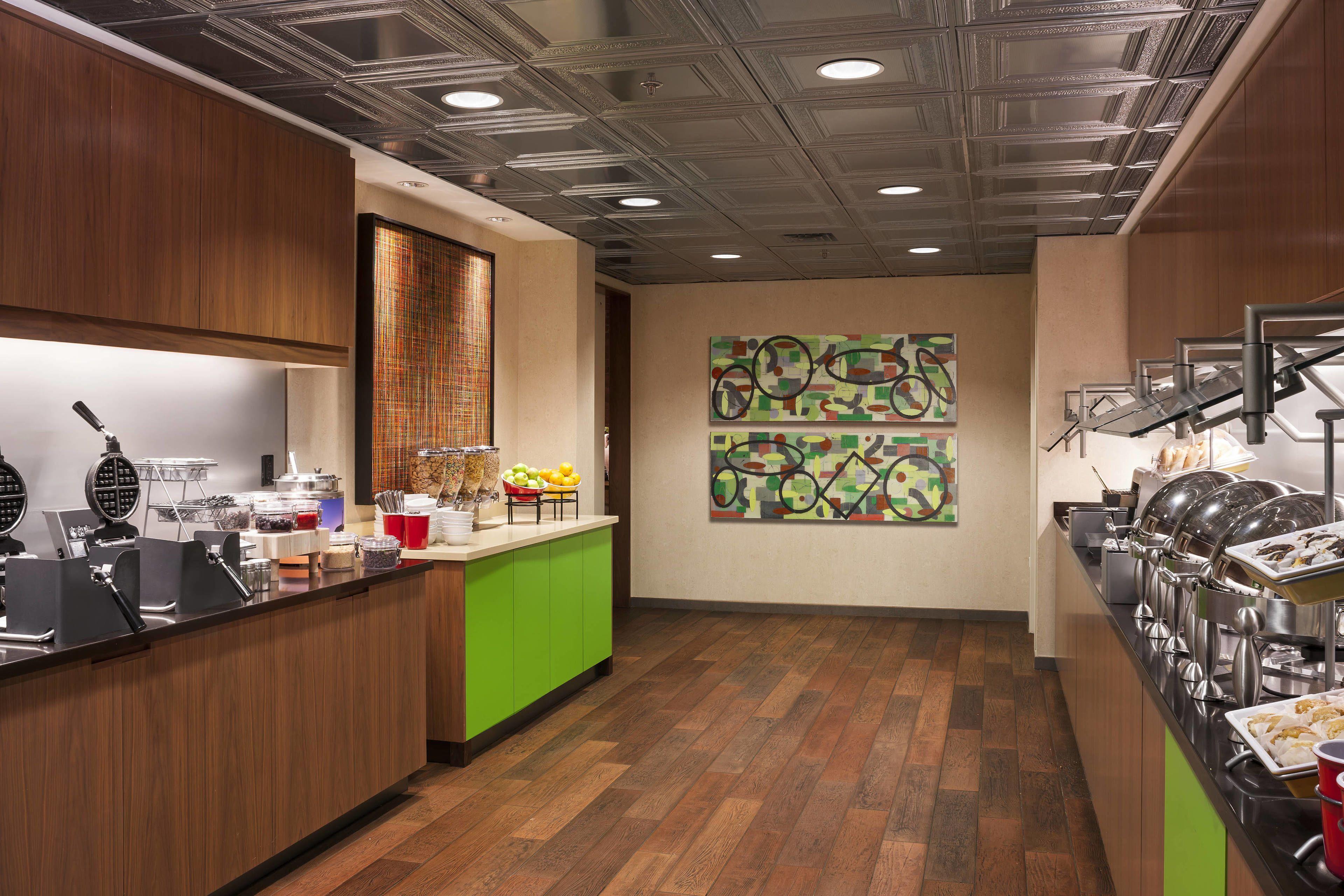 By Marriott Downtown Seaport Hotel 3*