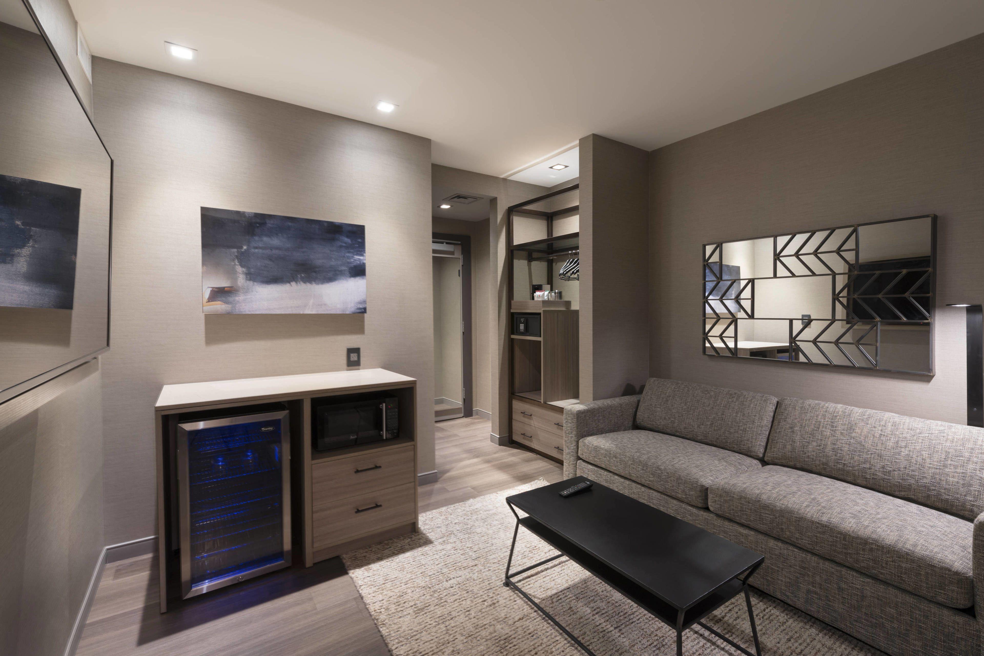 Ac By Marriott Downtown Hotel