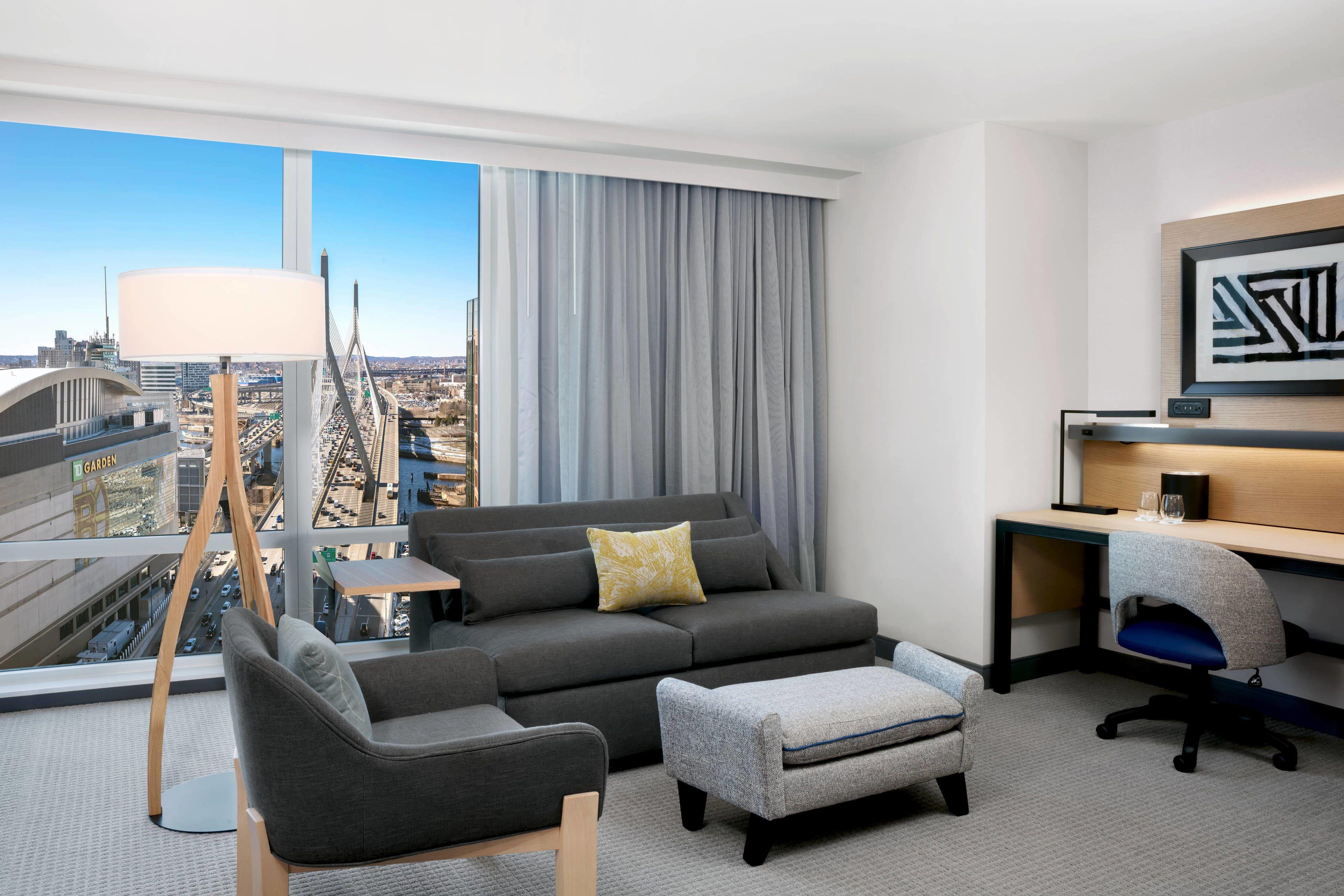 Courtyard Downtown/north Station 3*
