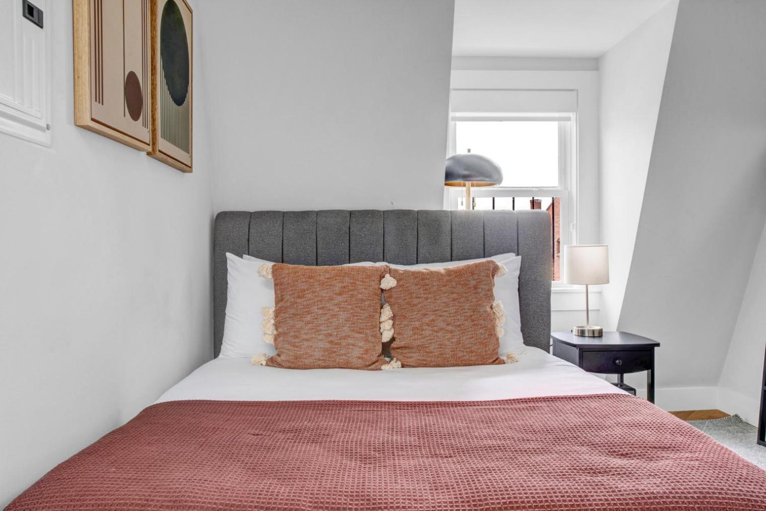 Cozy S End Nr T Shops Dining Bos-440 Apartment Boston