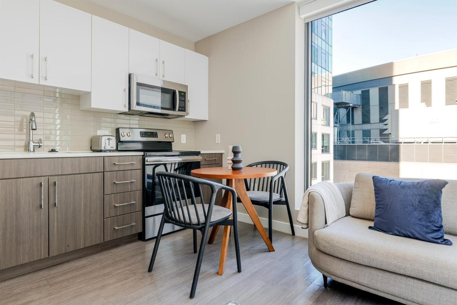 Blueground West End Rooftop Nr Common Bos-1260