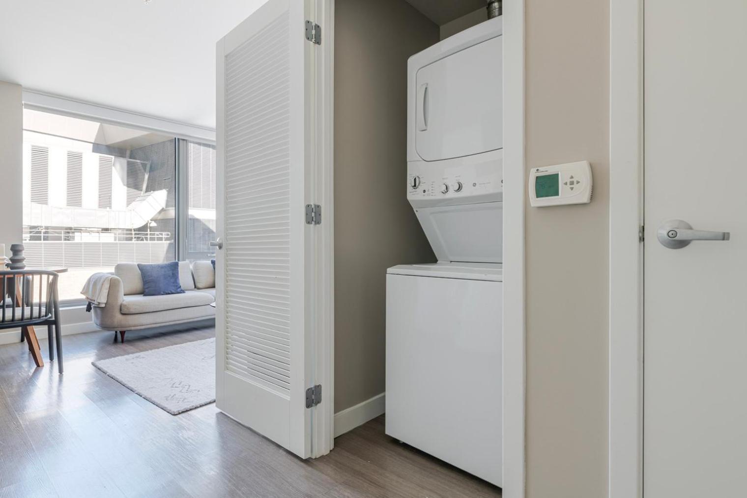 Blueground West End Rooftop Nr Common Bos-1260 Apartment *