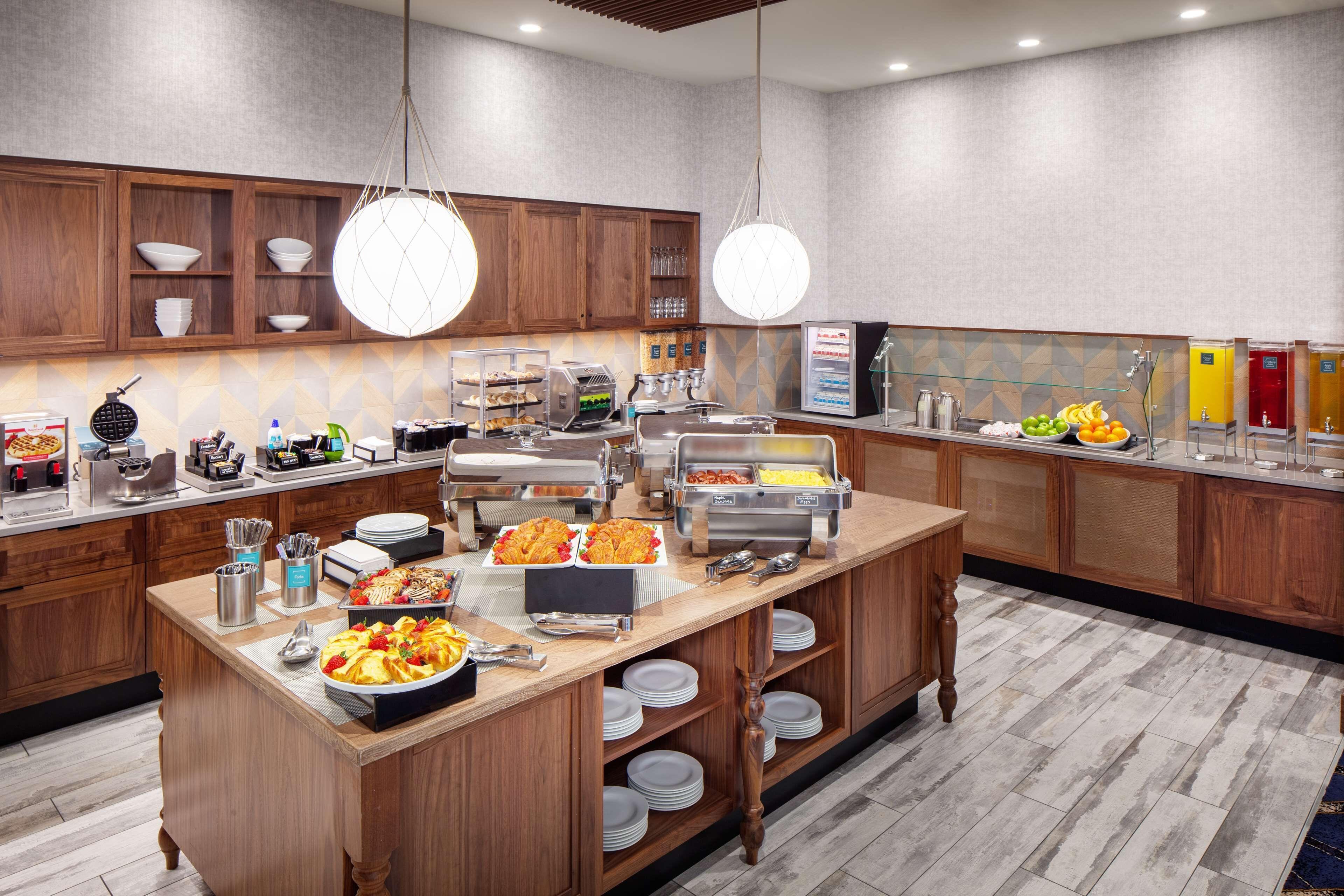 Homewood By Hilton Seaport District 3* Boston