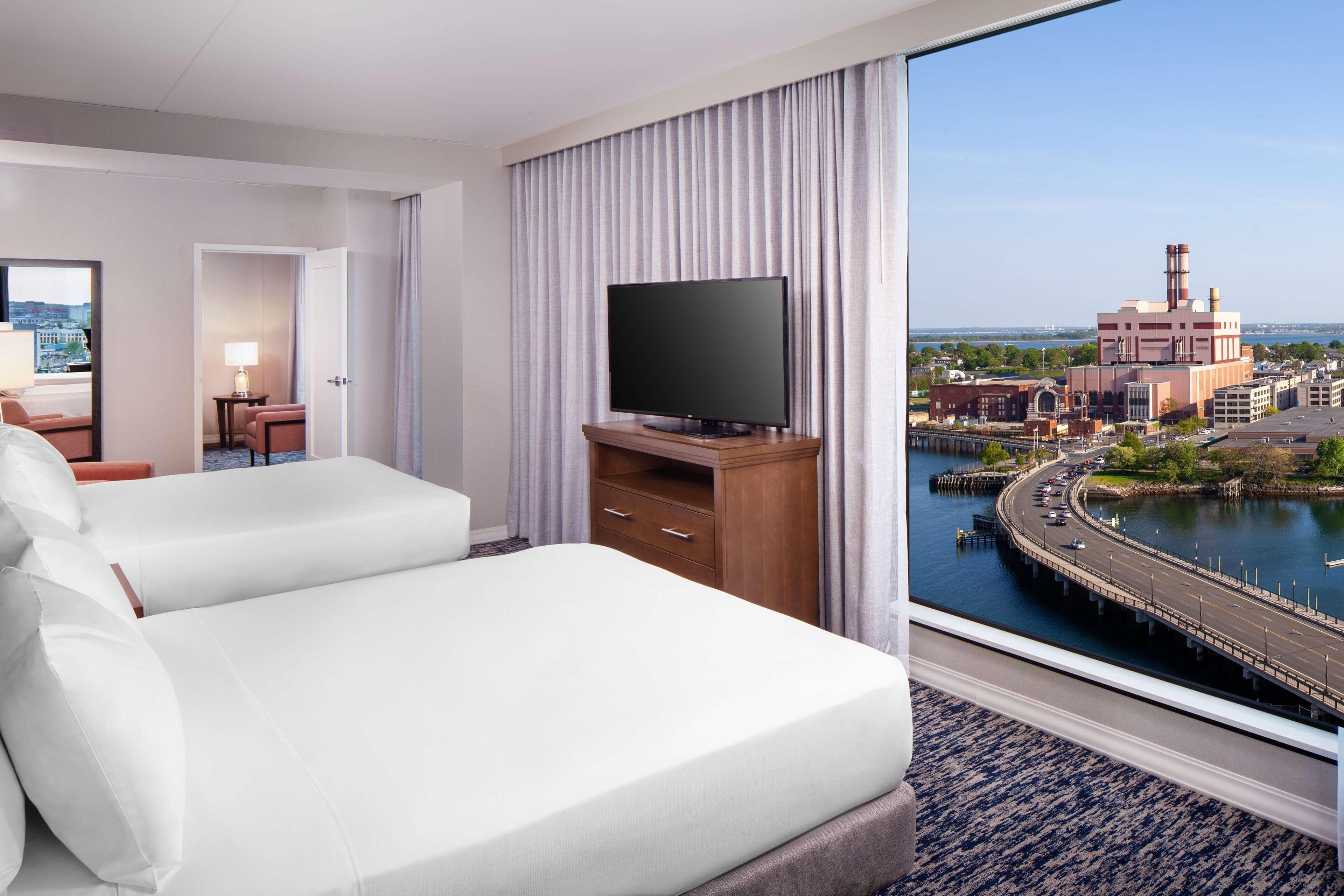 Homewood By Hilton Seaport District 3*
