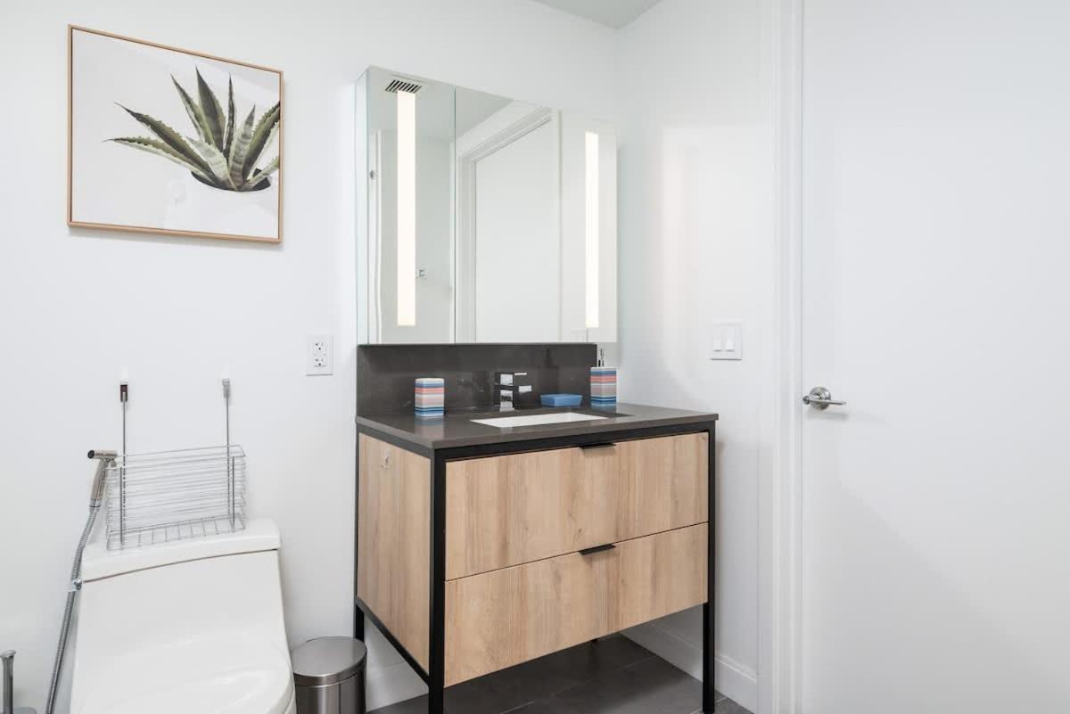 Apartment 2br In Downtown & T-station