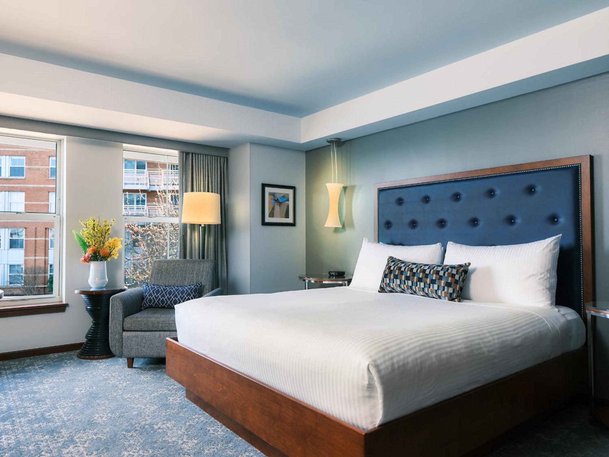 Battery Wharf Hotel, Waterfront 4* Boston