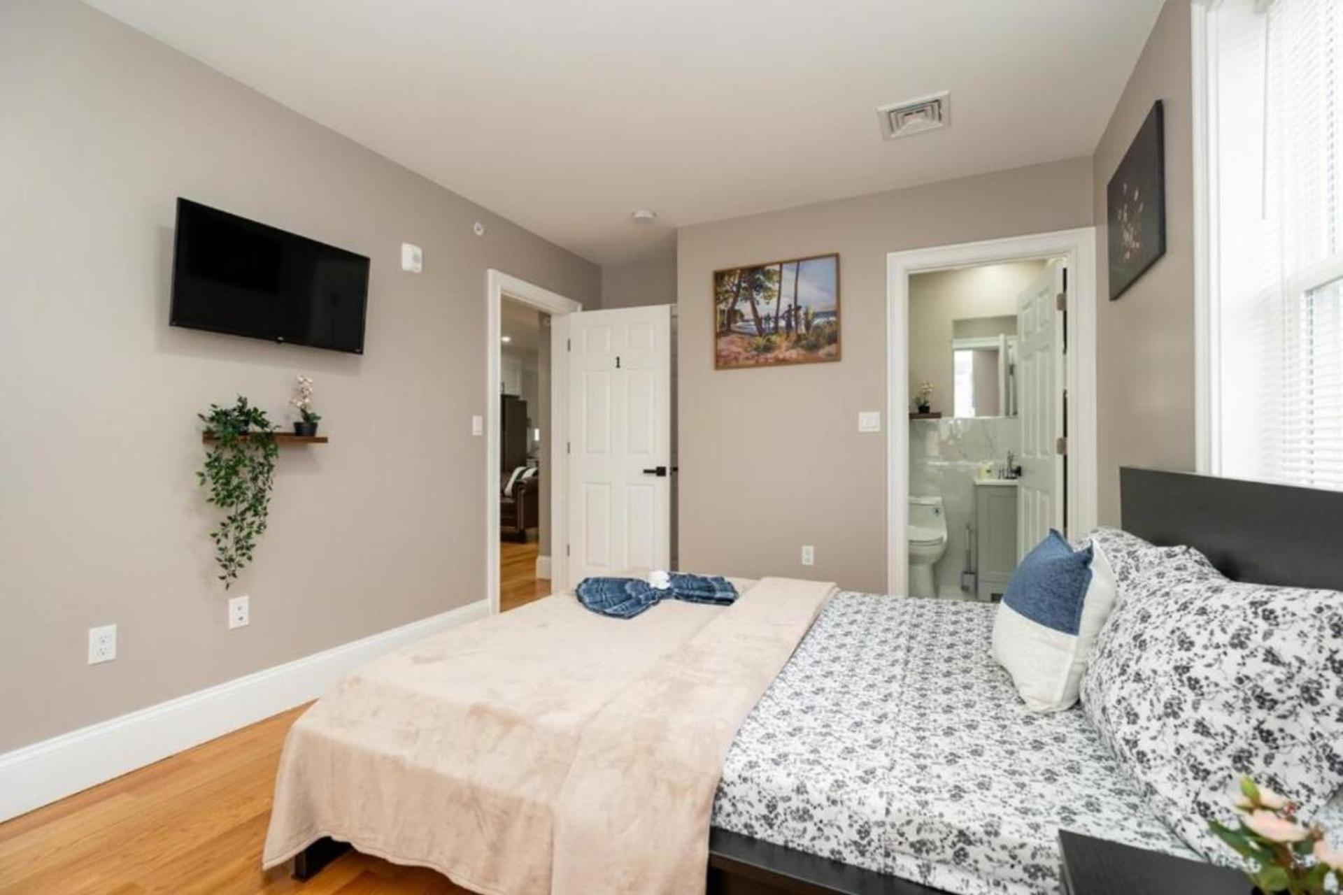 Apartment 558-3 3br - Modern Nest Near Franklin Park Boston