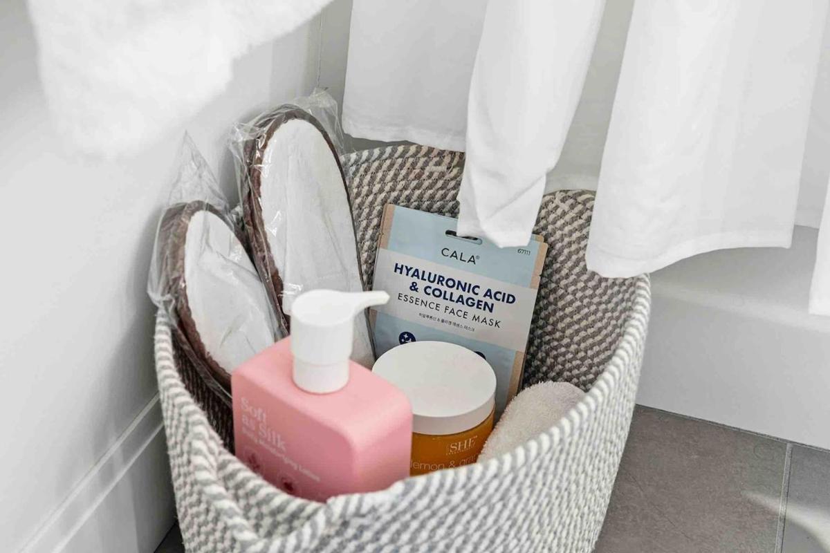 South End Oasis W Pool & Gym