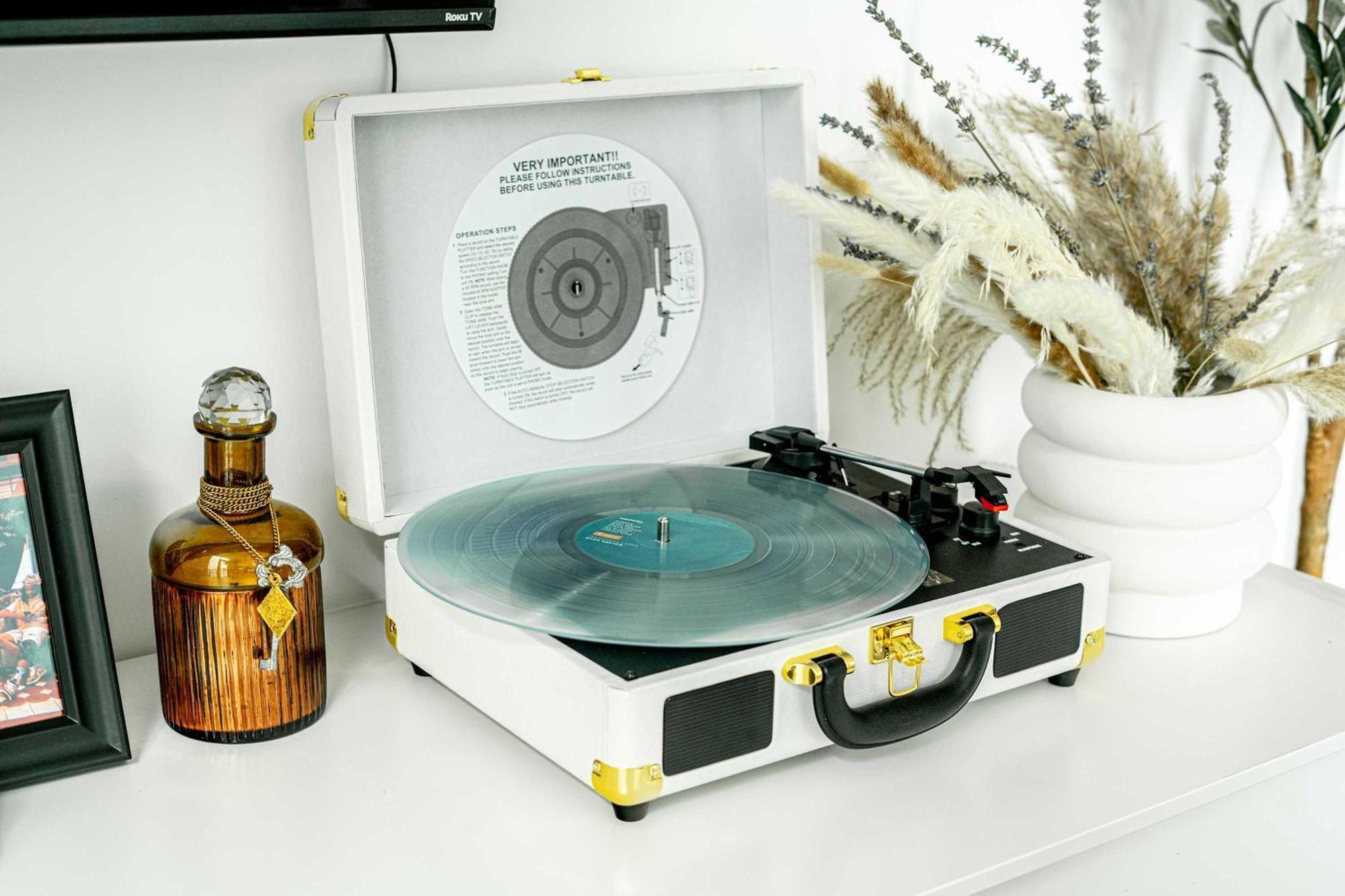 South End Oasis W Pool & Gym Apartment *