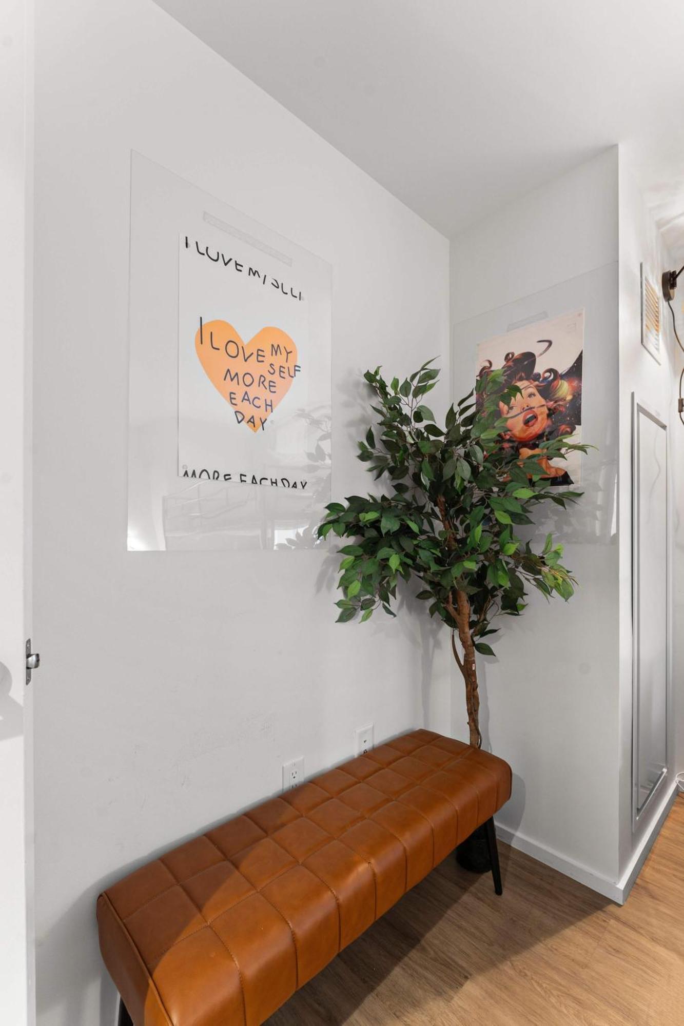 South End Ideal For Business Trips *