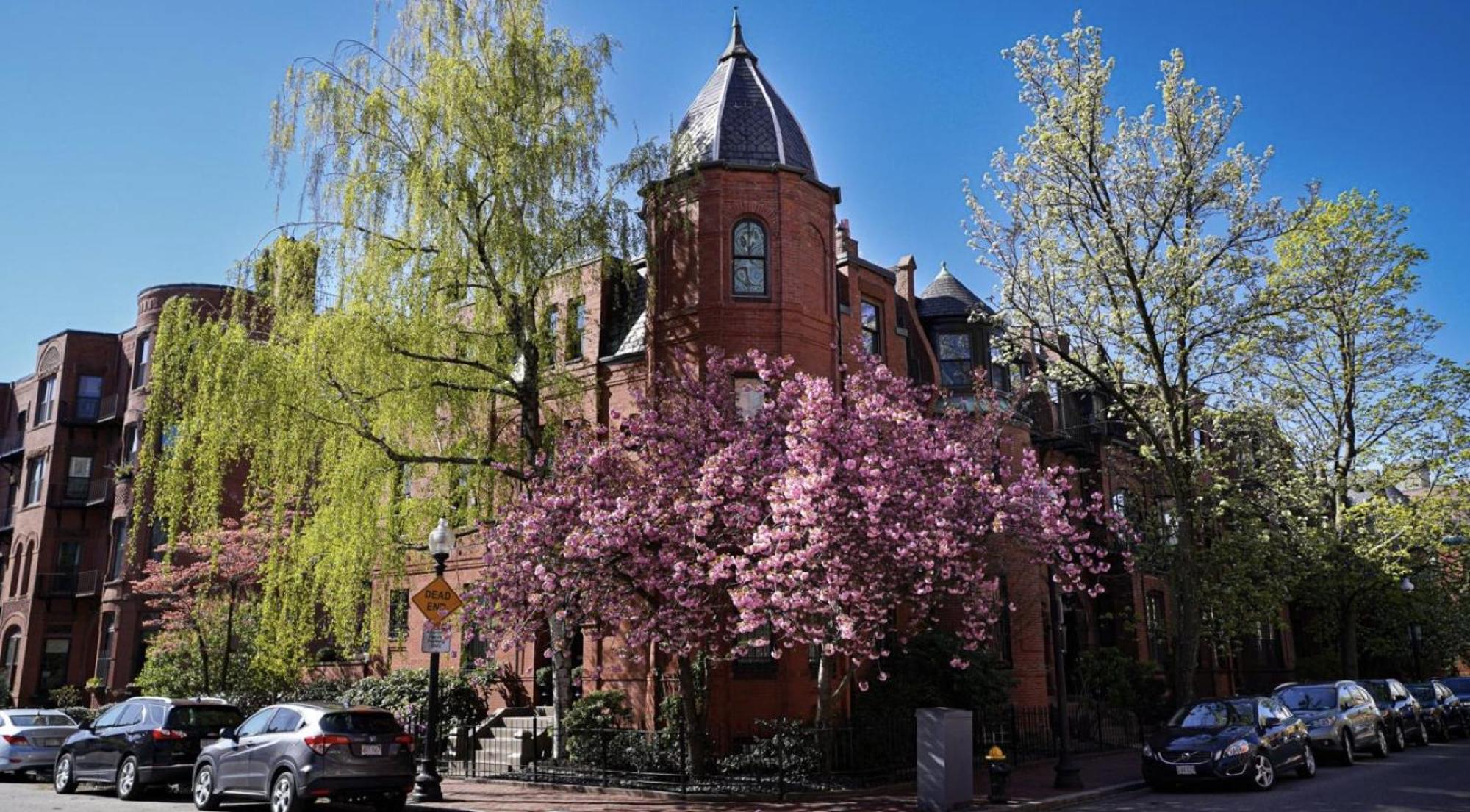 Prudential Area Loft Retreat Apartment Boston