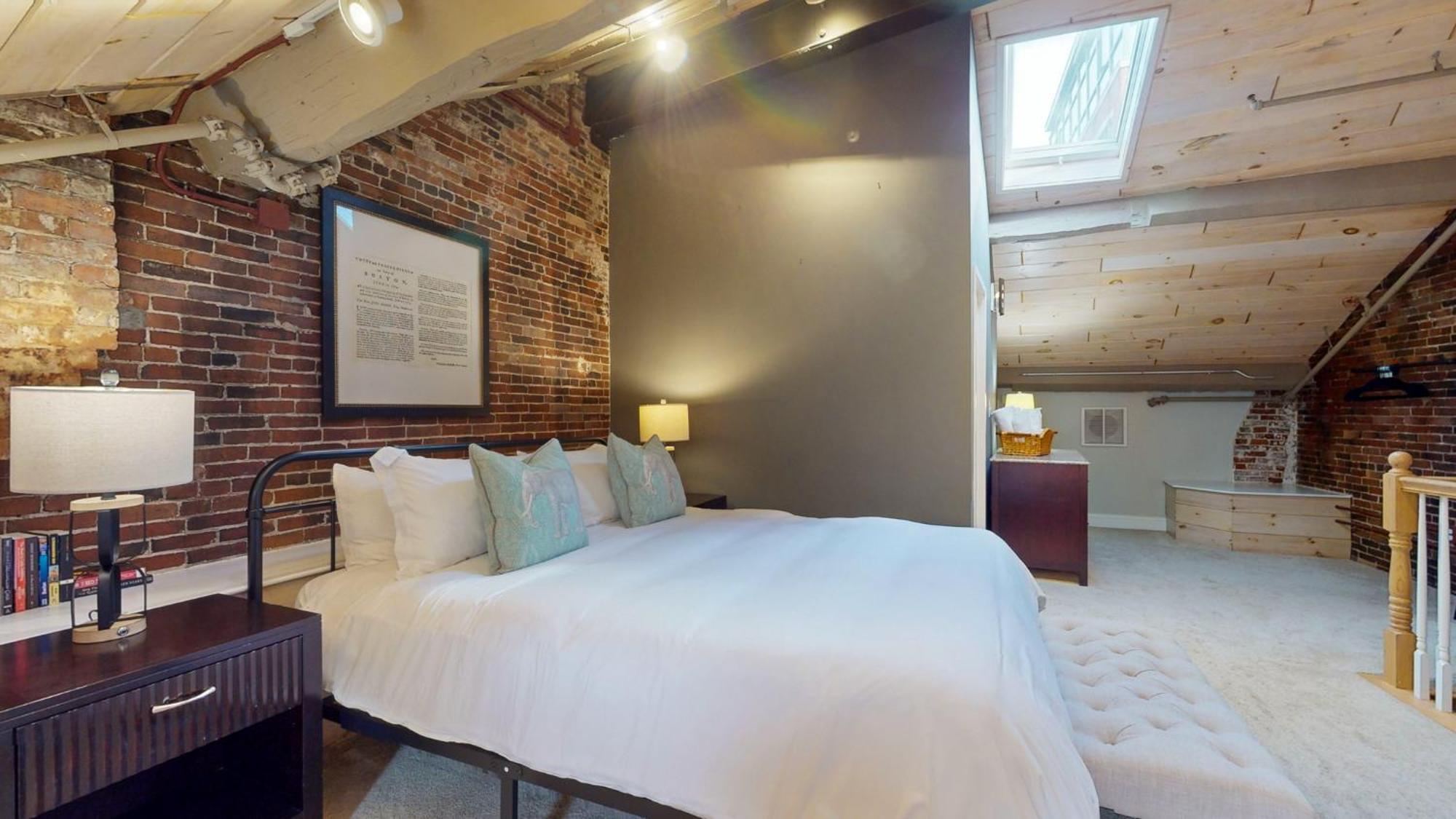 Elegant 2br 009mi Faneuil Hallquincy Market *