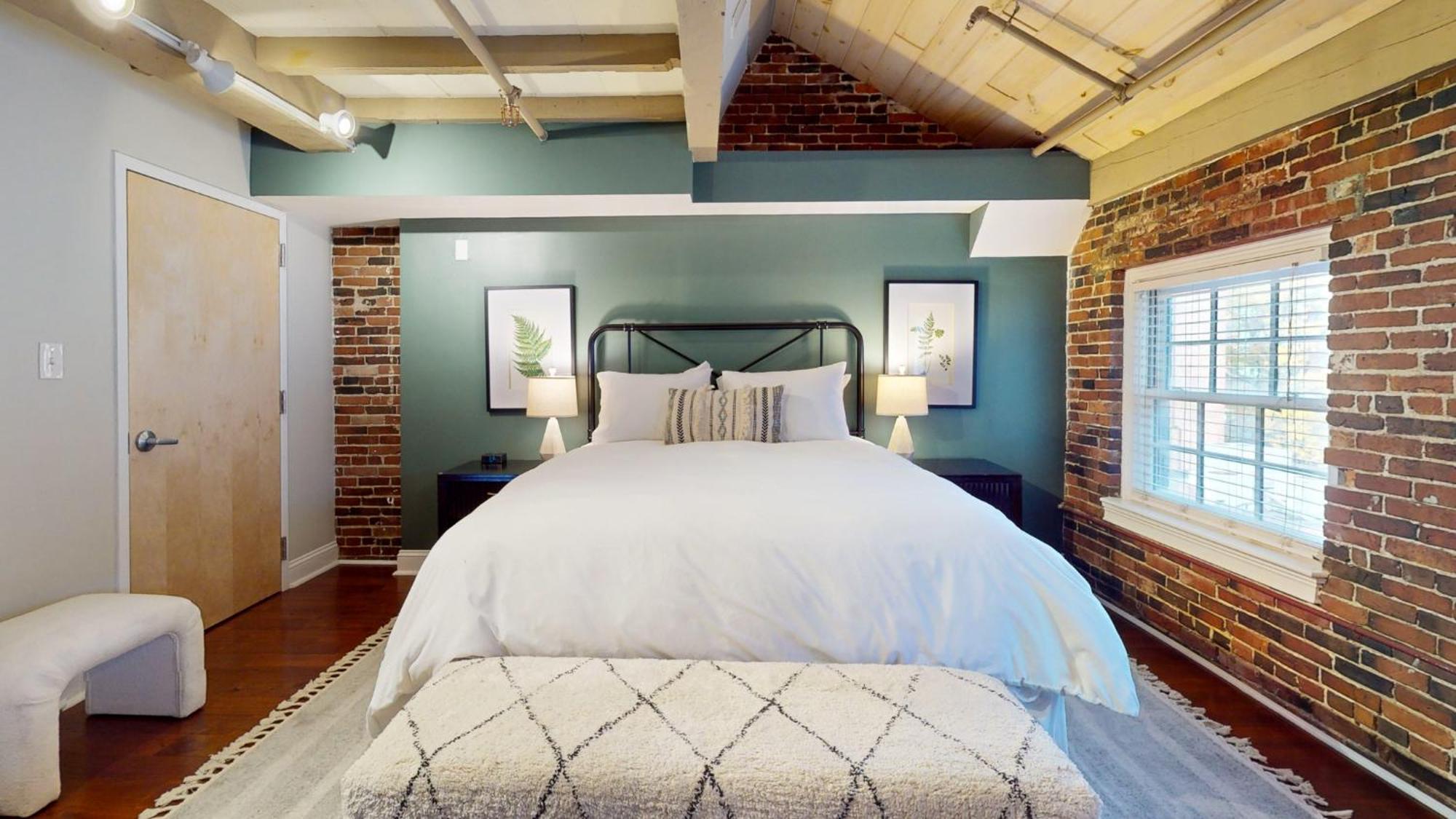 Elegant 2br 009mi Faneuil Hallquincy Market Apartment *