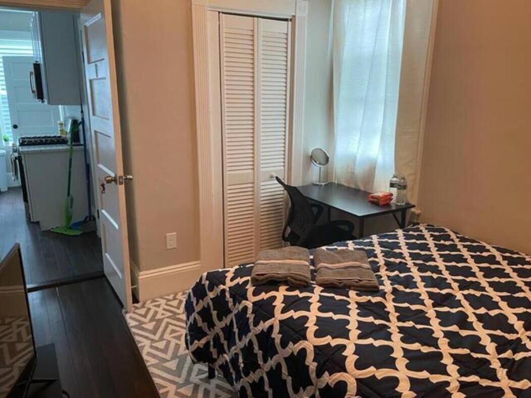 Bed & Breakfast In Fields Corner Area Boston