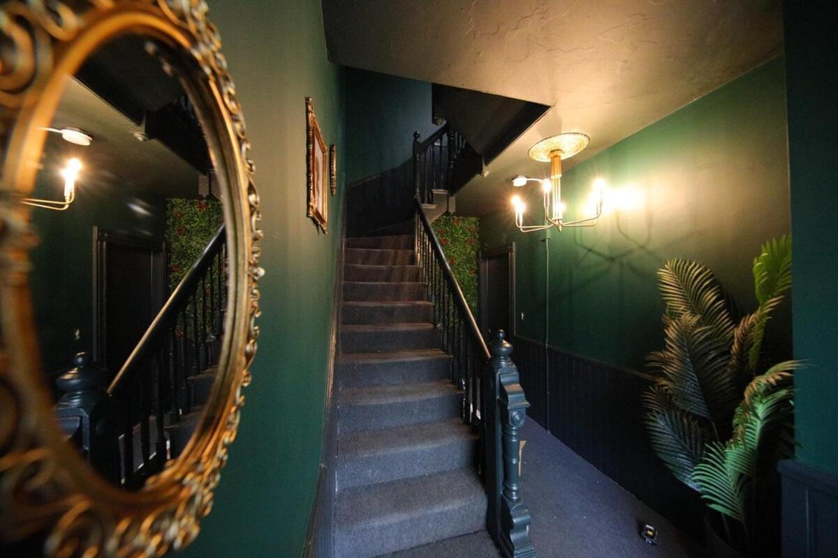 Nomadiq - Walk To Airport, 5 Min To Downtown 01 *