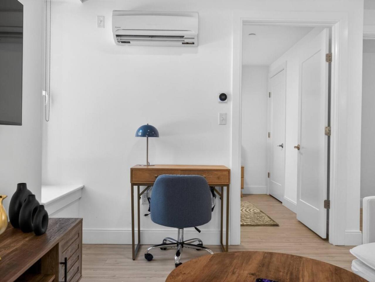 Apartment Luxury 2br In Near Harvard! *