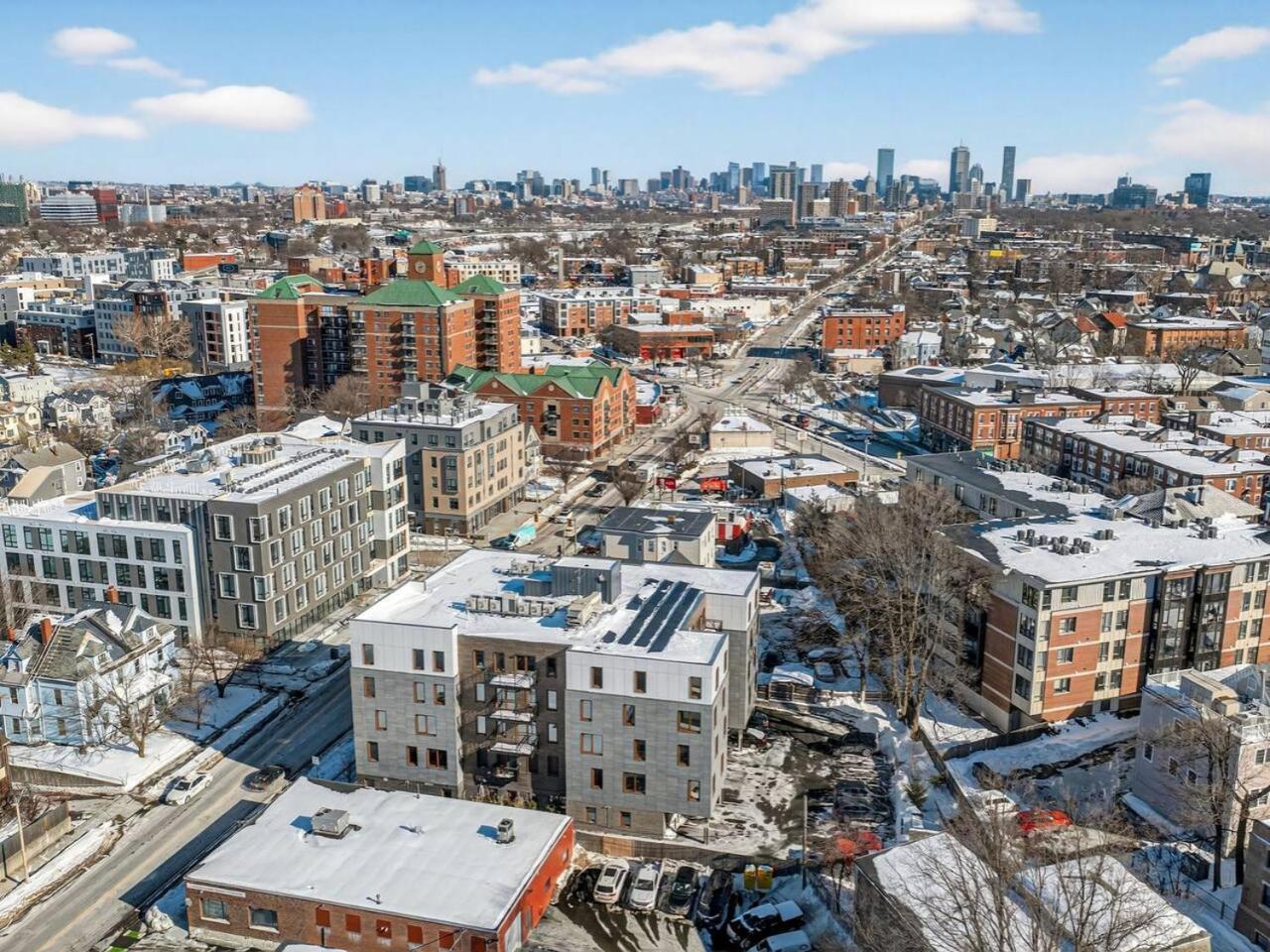 Apartment Luxury 2br In Near Harvard! Boston