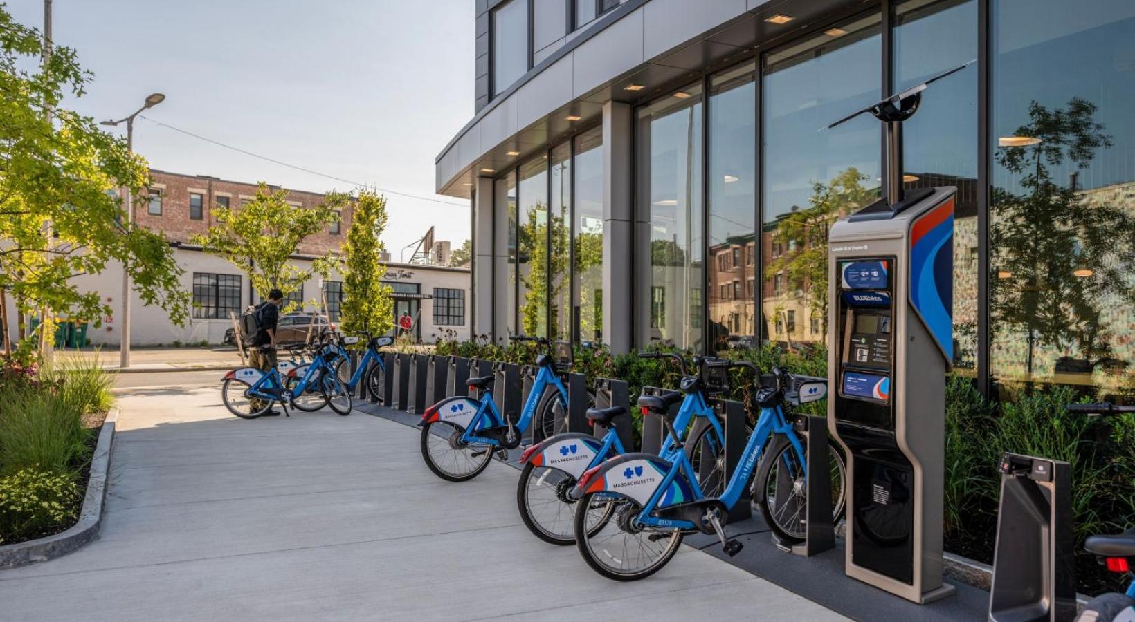 Elysian 4 Bedroom 3 Bathroom Apartment *