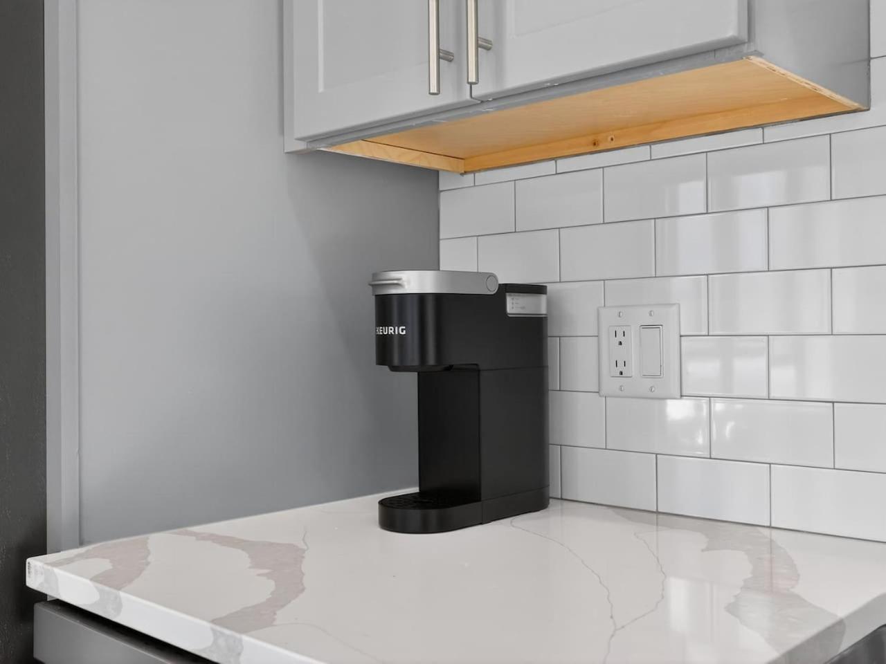 Luxe 3bd Brighton Boston