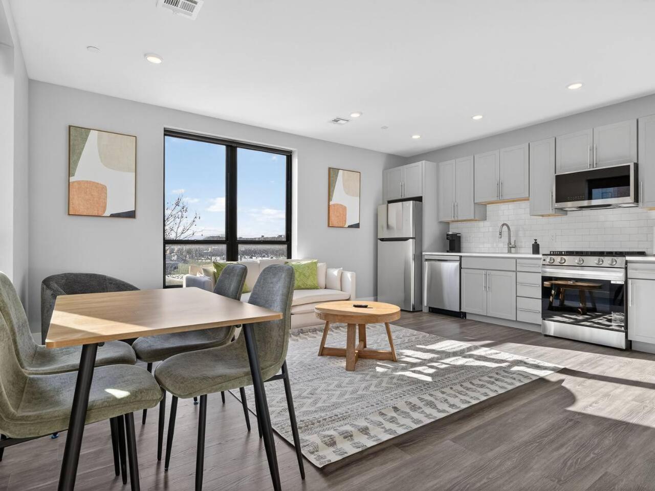 Luxe 3bd Brighton Boston