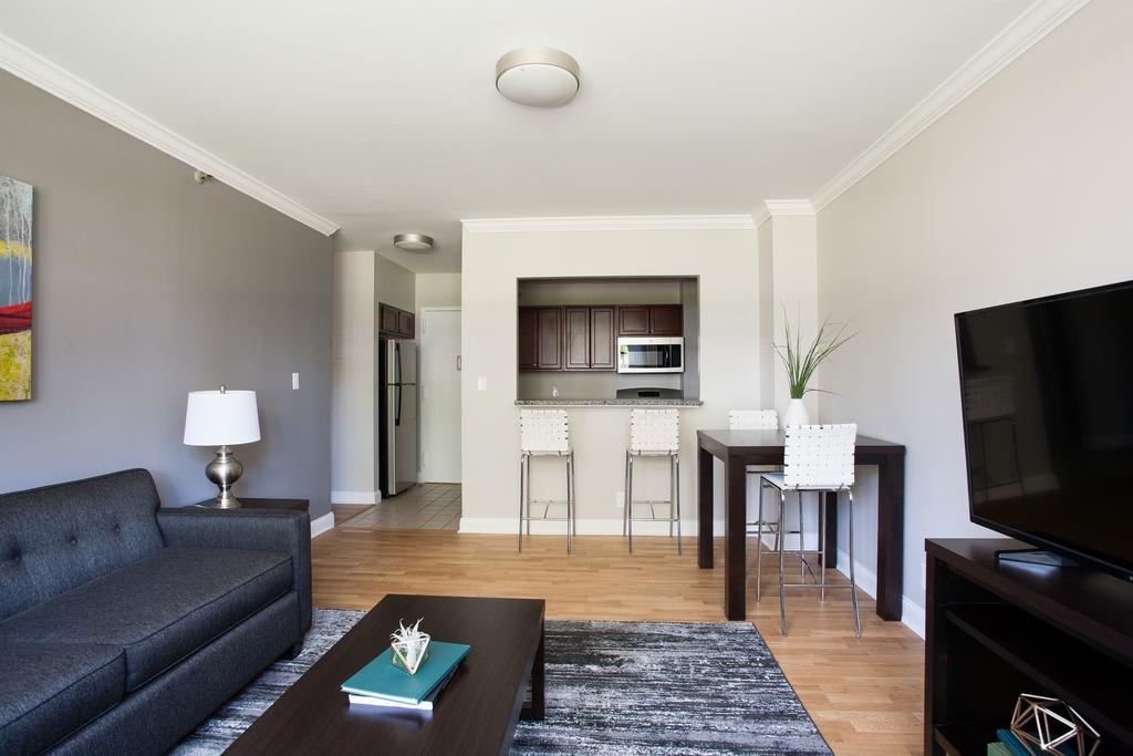 Two-bedroom On Columbia Road Apt 1d Apartment