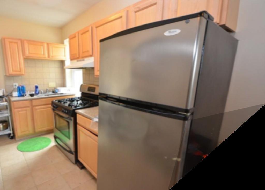 Fantastic 3 Bedroom With A Parking Spot By The Subway * Boston