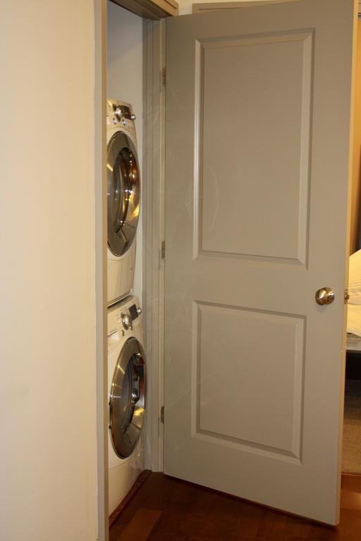 Apartment Furnished Pier 4-2 *
