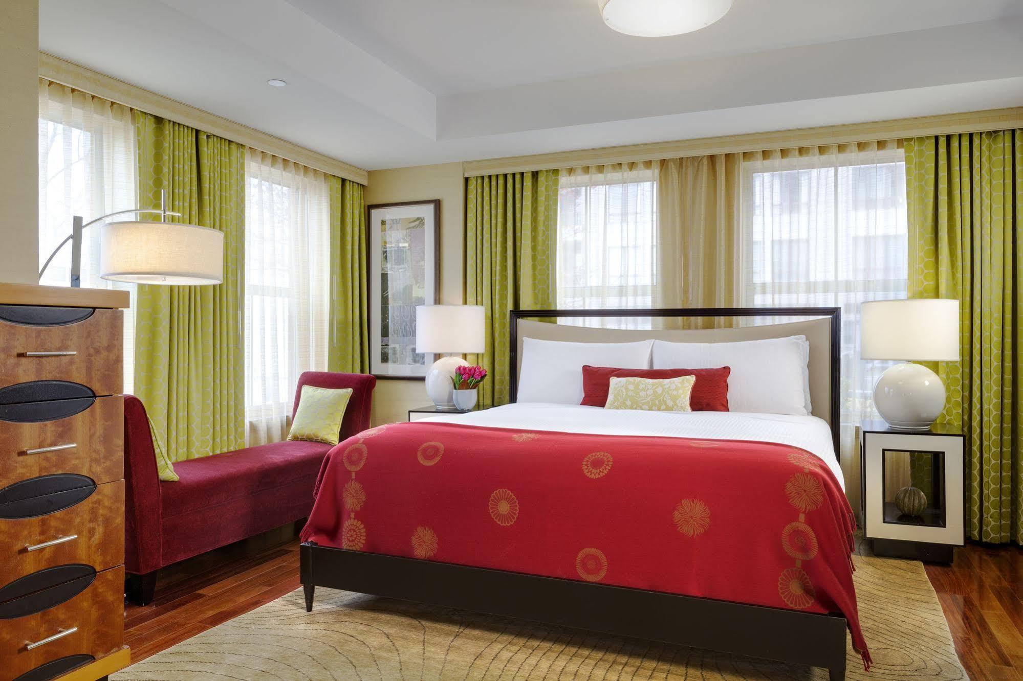 Battery Wharf Hotel, Waterfront 4*