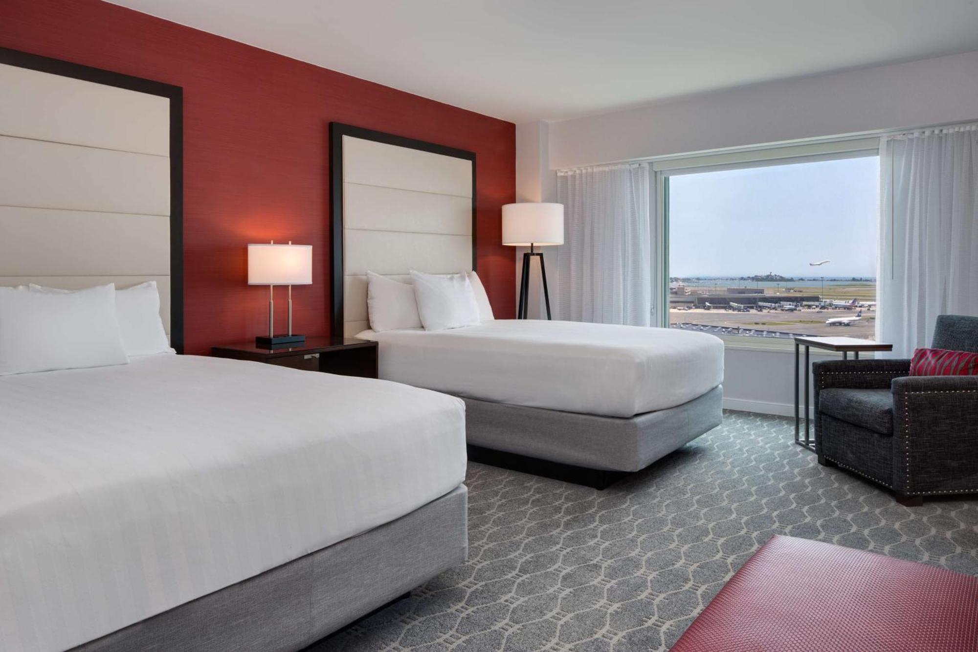 Hotel Hyatt Regency Harbor 4*