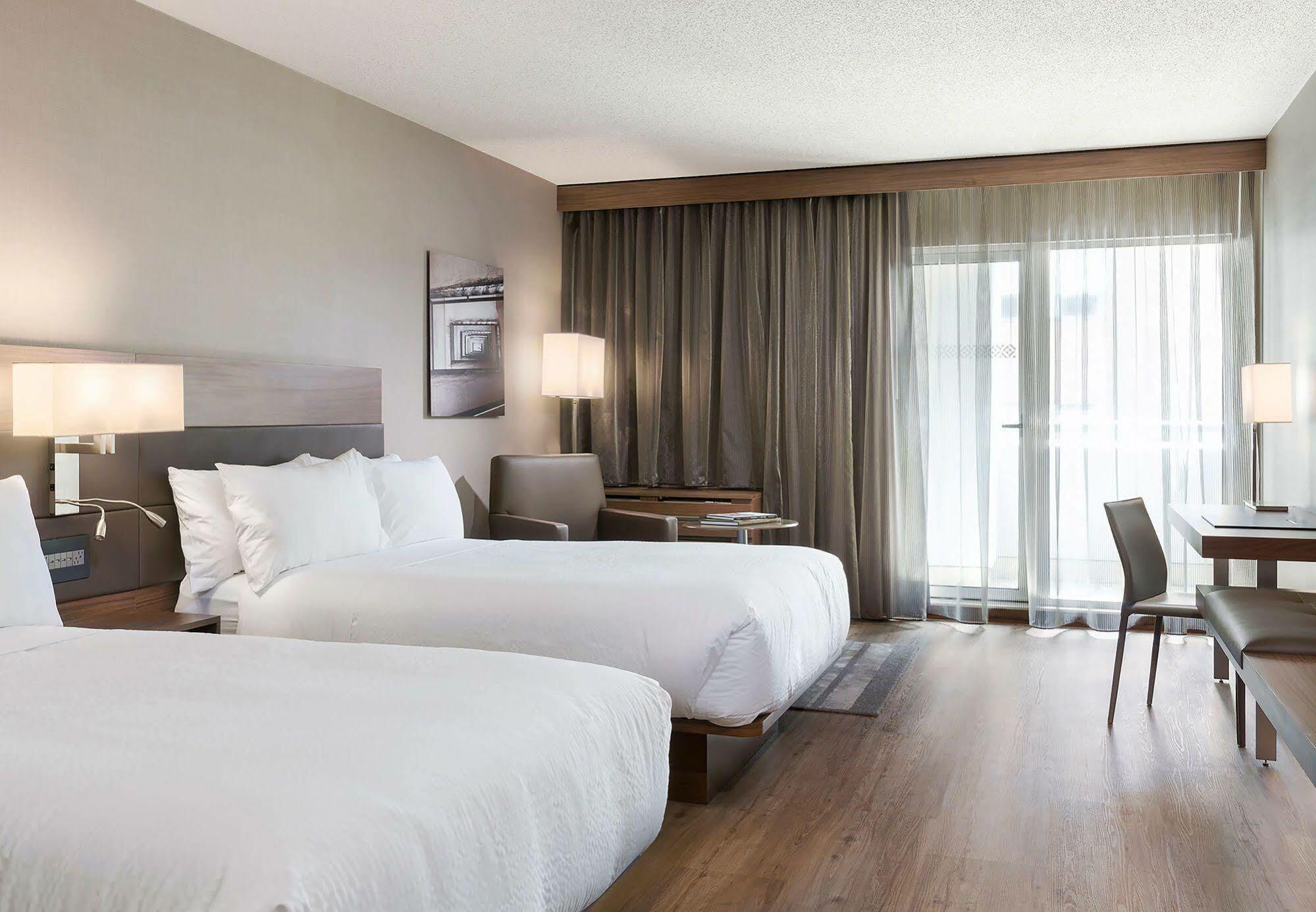 Ac By Marriott Downtown Hotel 4*