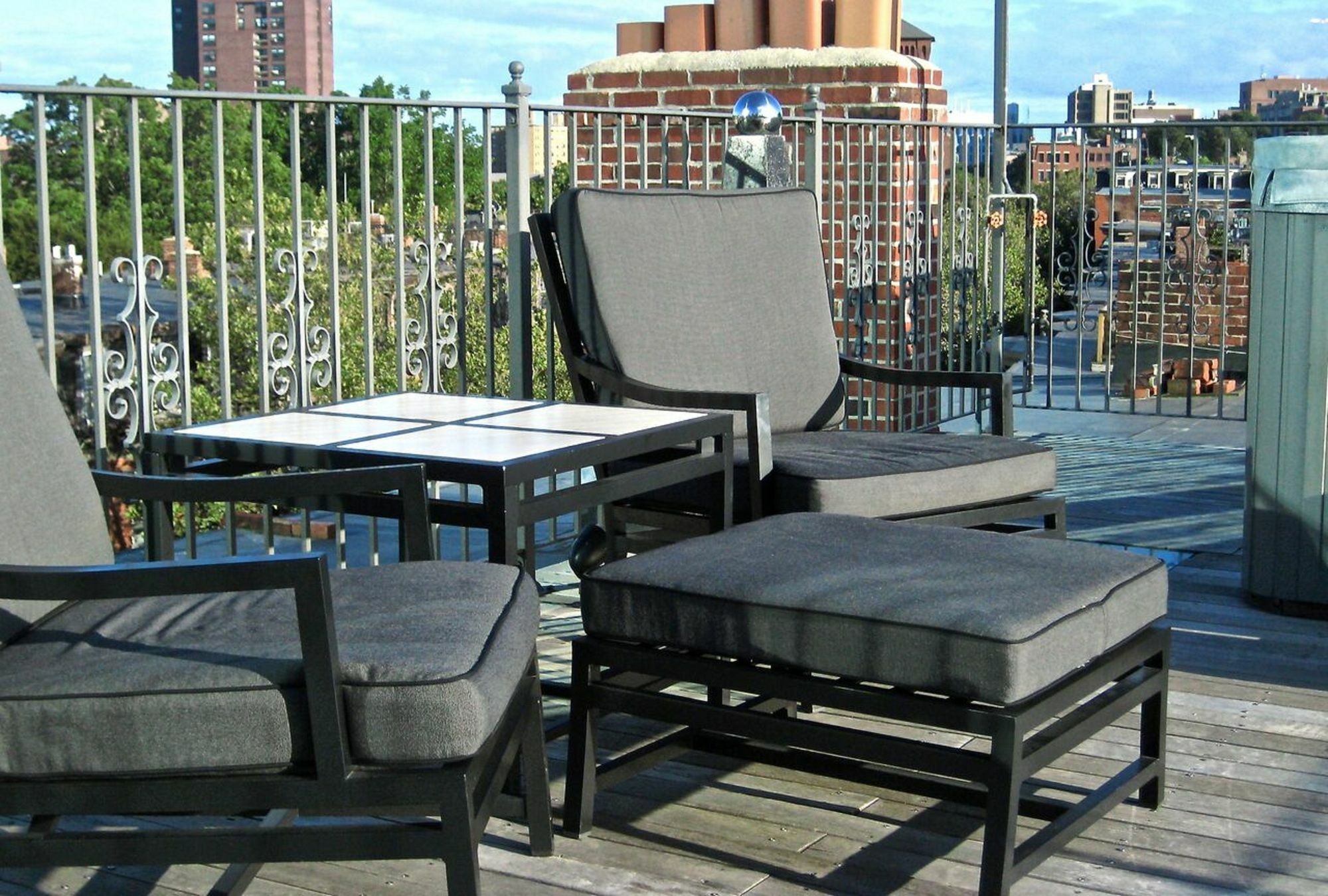 Clarendon Square Couette-café 4*