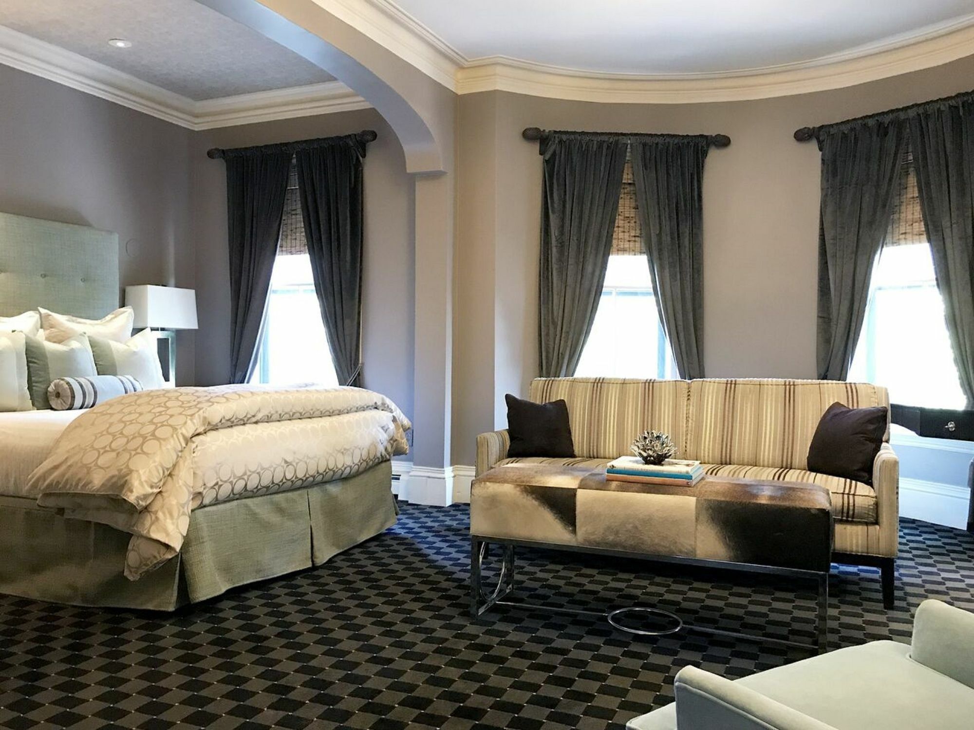 Couette-café Clarendon Square 4*