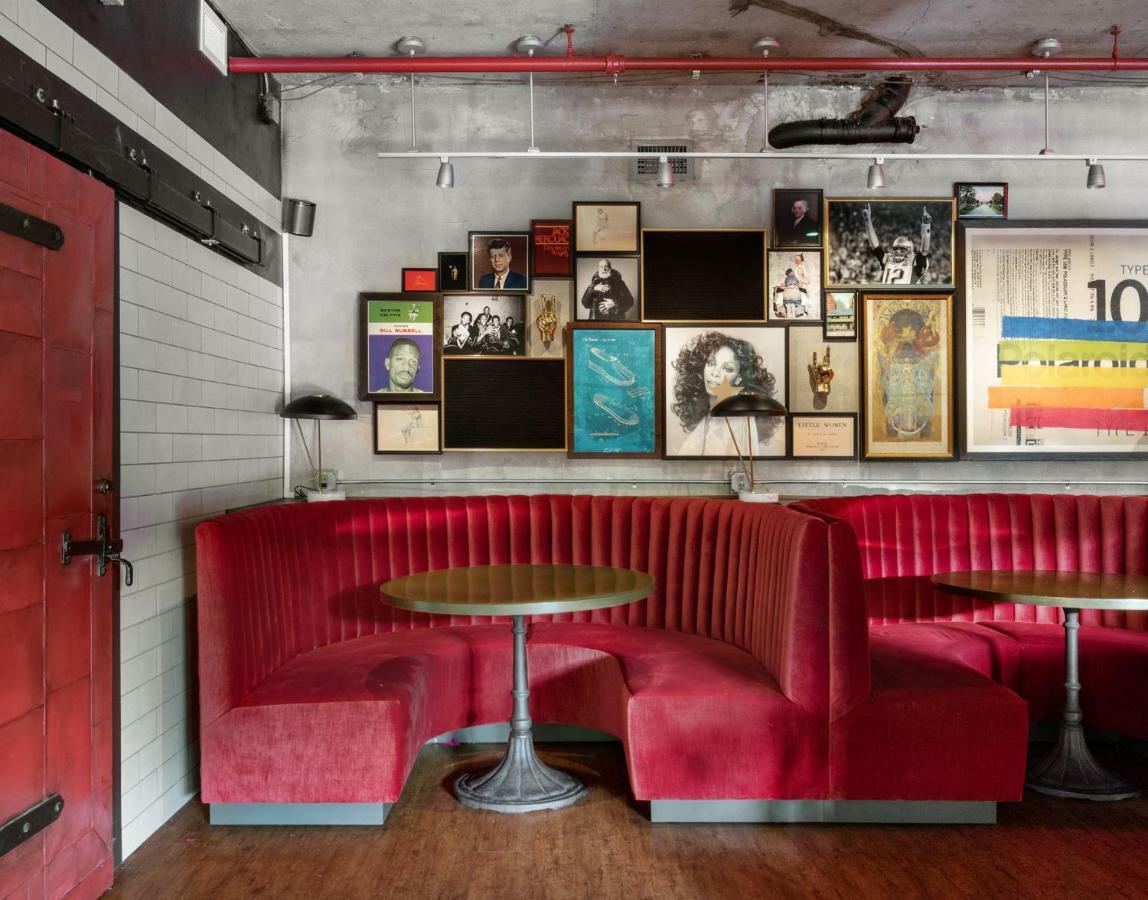 The Revolution Hotel 3*