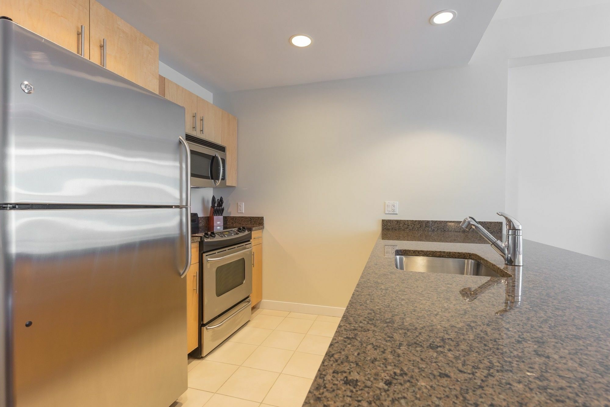 Global Luxury At West End