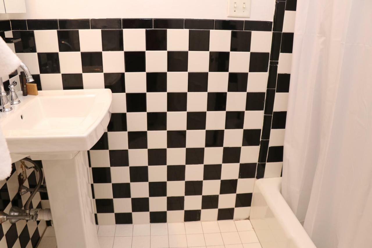 Apartment Beautiful 2bedroom In The South End - Ground Level Unit